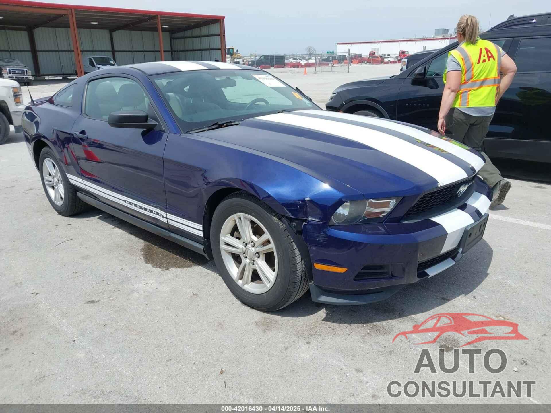 FORD MUSTANG 2012 - 1ZVBP8AM1C5236178