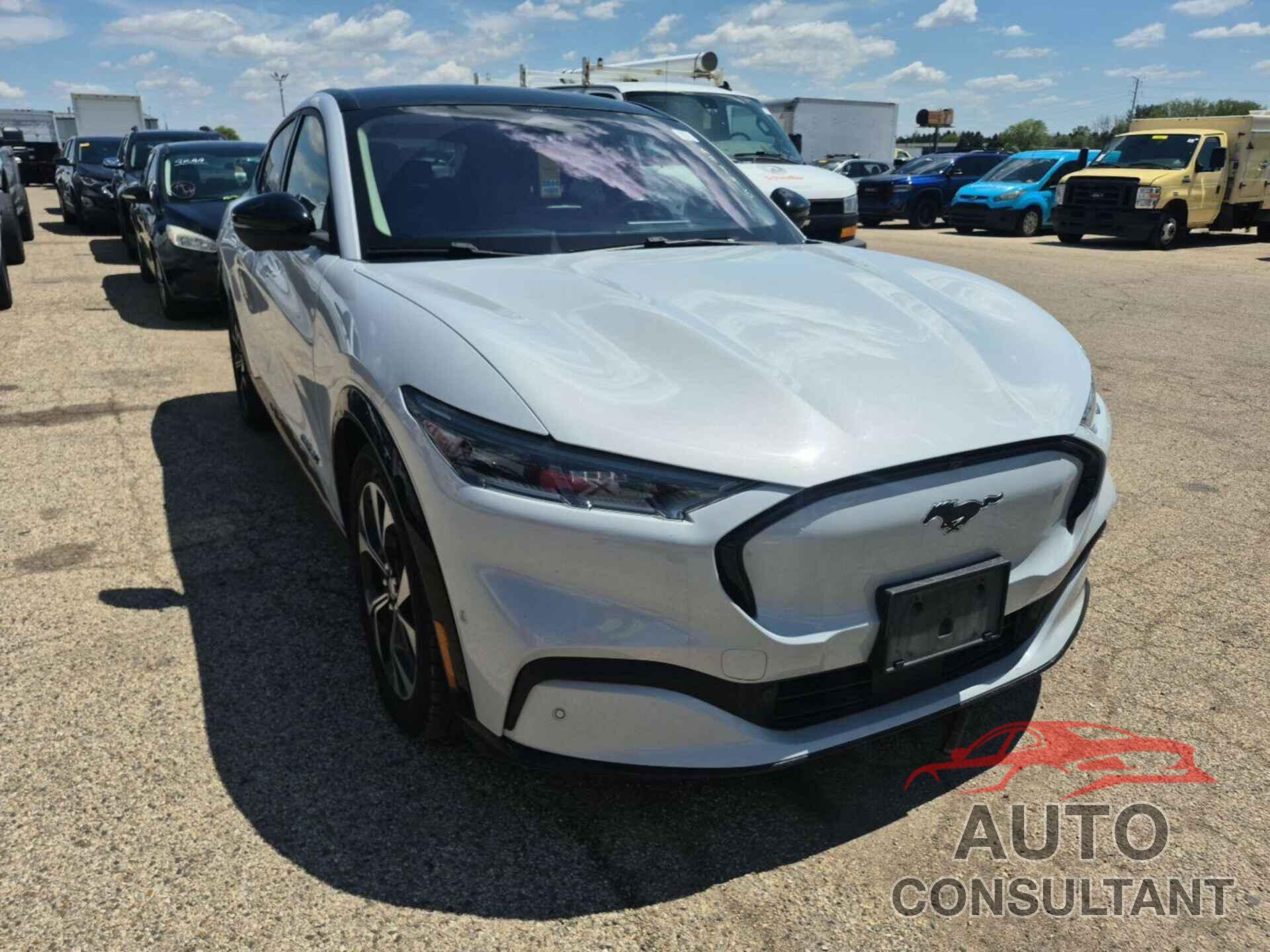 FORD MUSTANG MACH-E 2022 - 3FMTK3SU1NMA24820