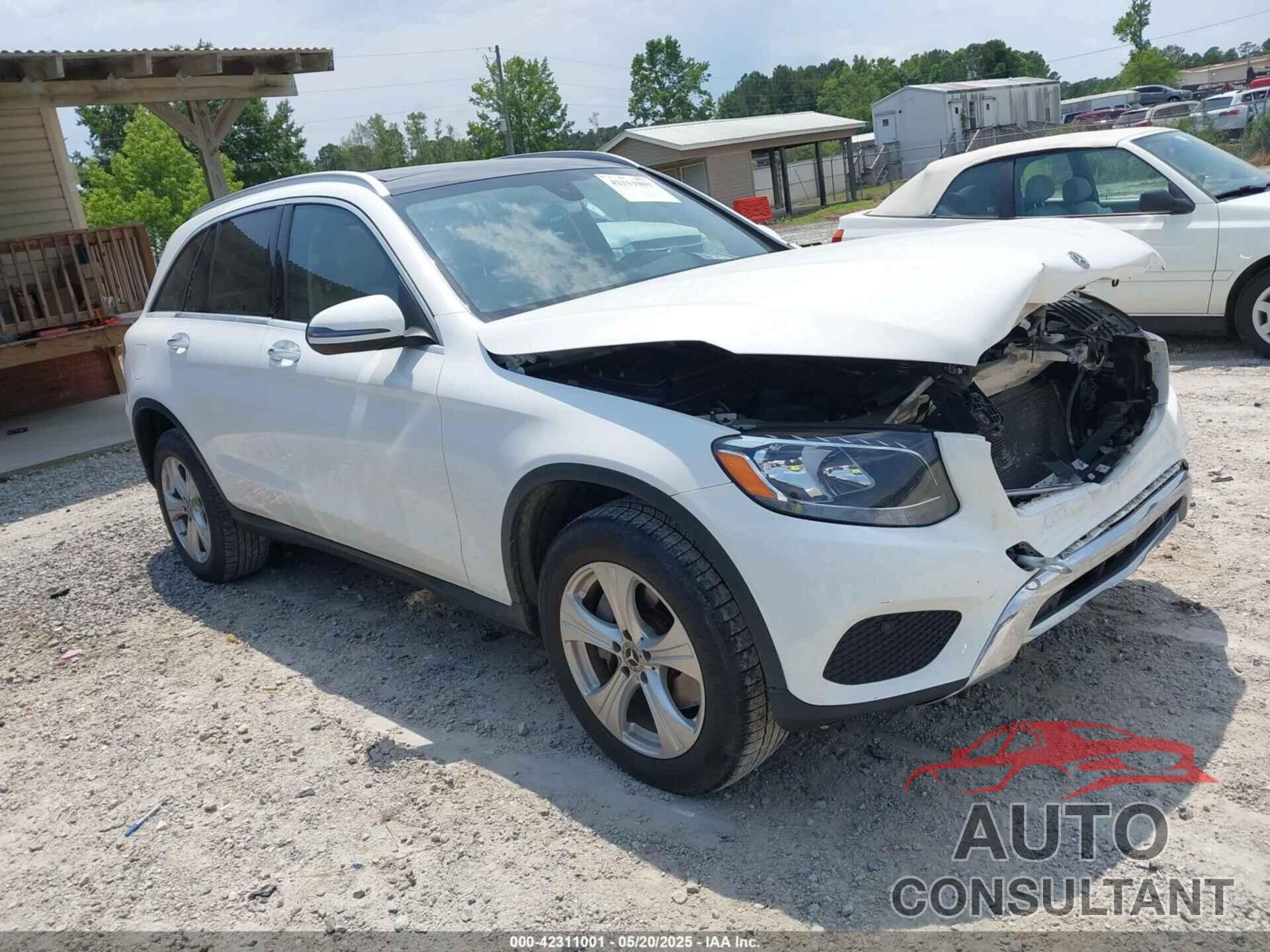MERCEDES-BENZ GLC 300 2017 - WDC0G4JB0HV011351