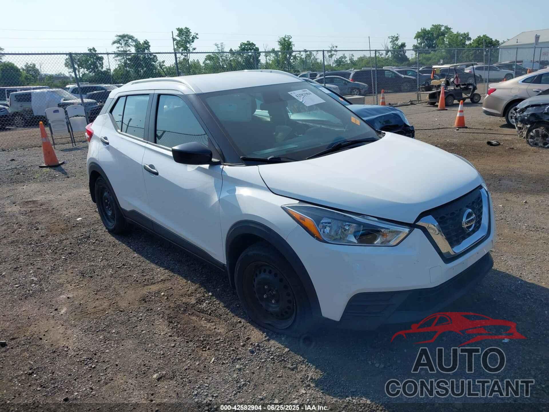 NISSAN KICKS 2018 - 3N1CP5CU6JL538259