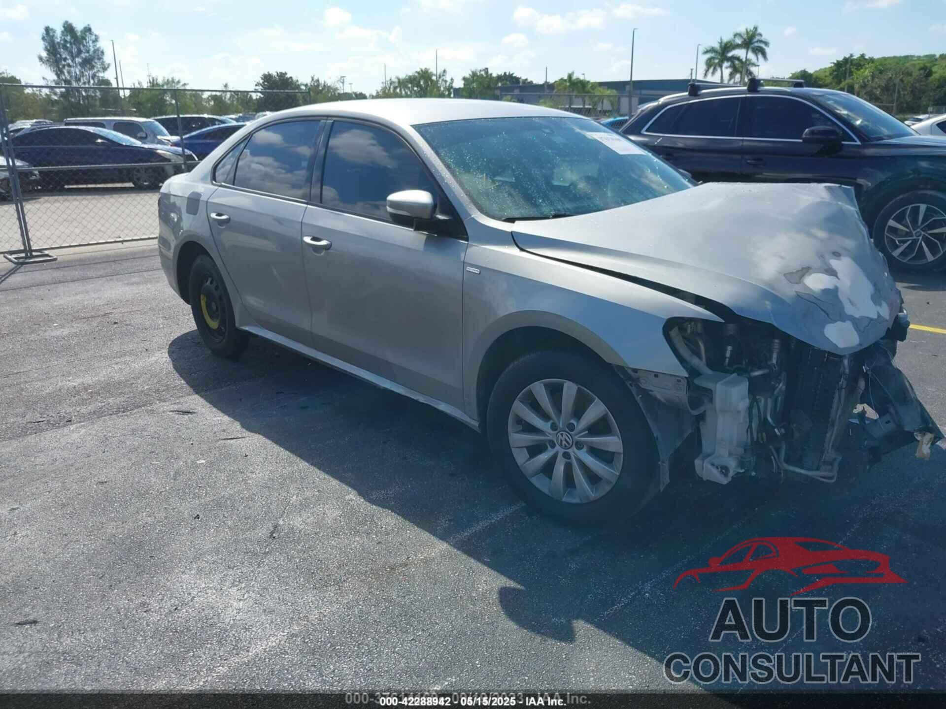 VOLKSWAGEN PASSAT 2014 - 1VWAT7A33EC068969
