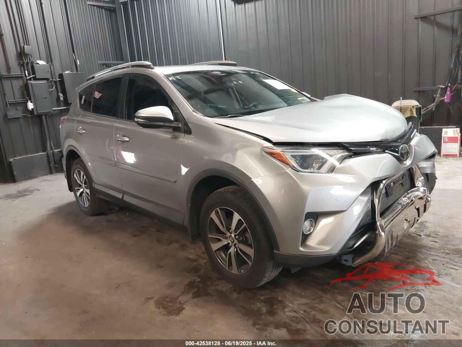 TOYOTA RAV4 2017 - 2T3RFREV4HW687943