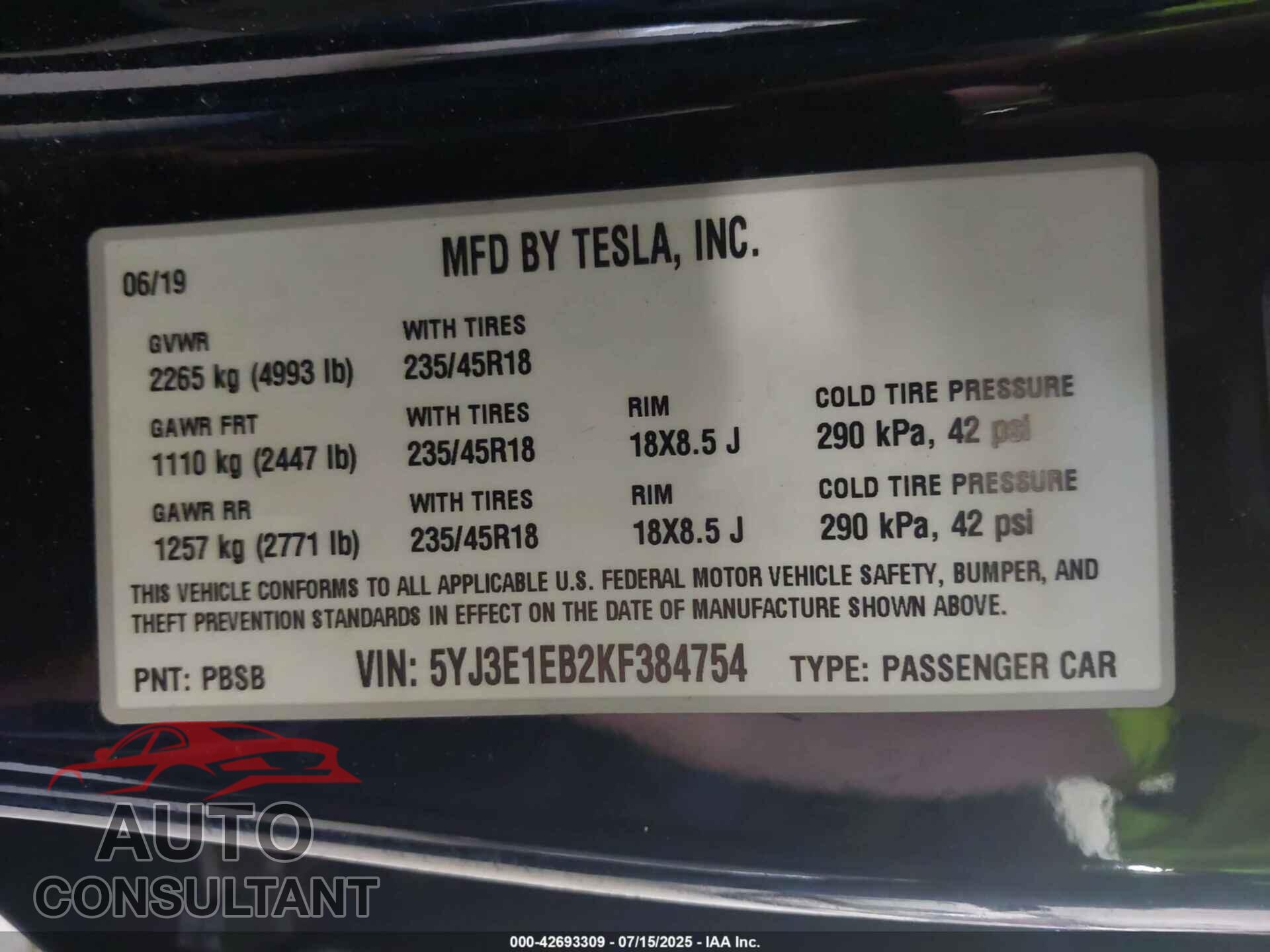 TESLA MODEL 3 2019 - 5YJ3E1EB2KF384754