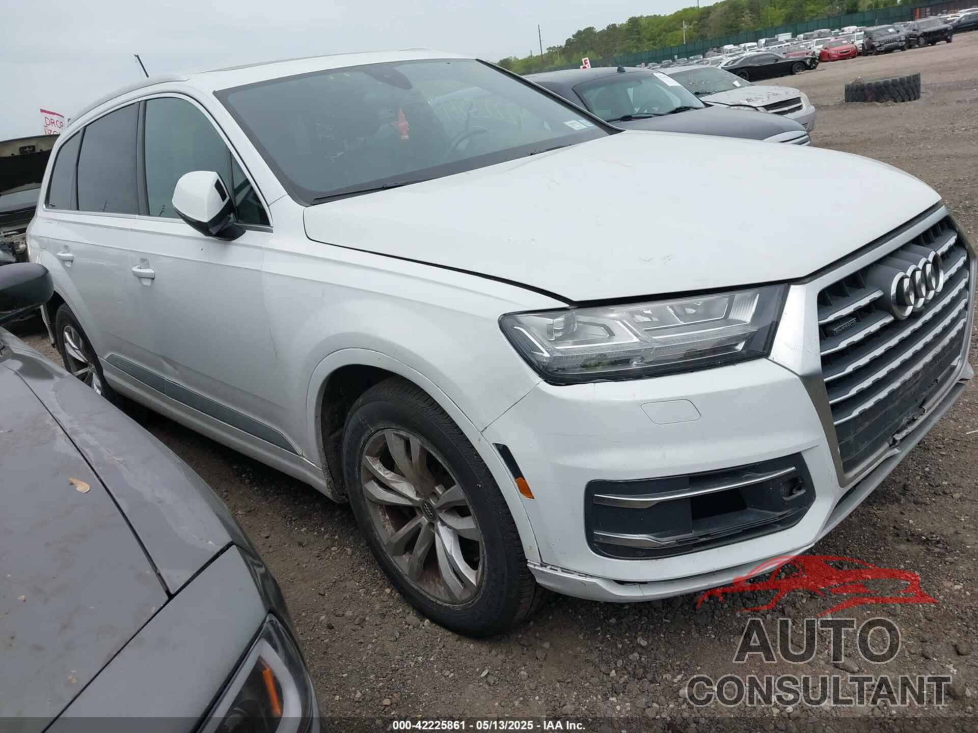 AUDI Q7 2019 - WA1LAAF7XKD006382