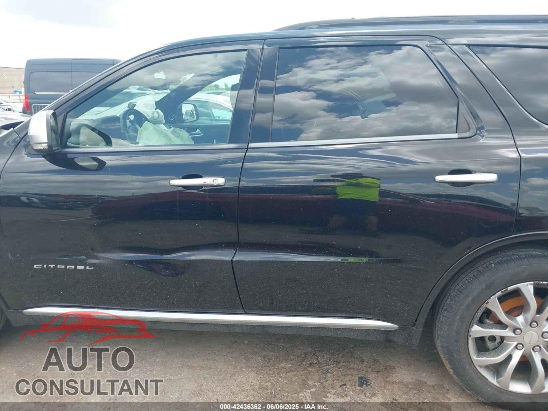 DODGE DURANGO 2018 - 1C4SDHET5JC175469