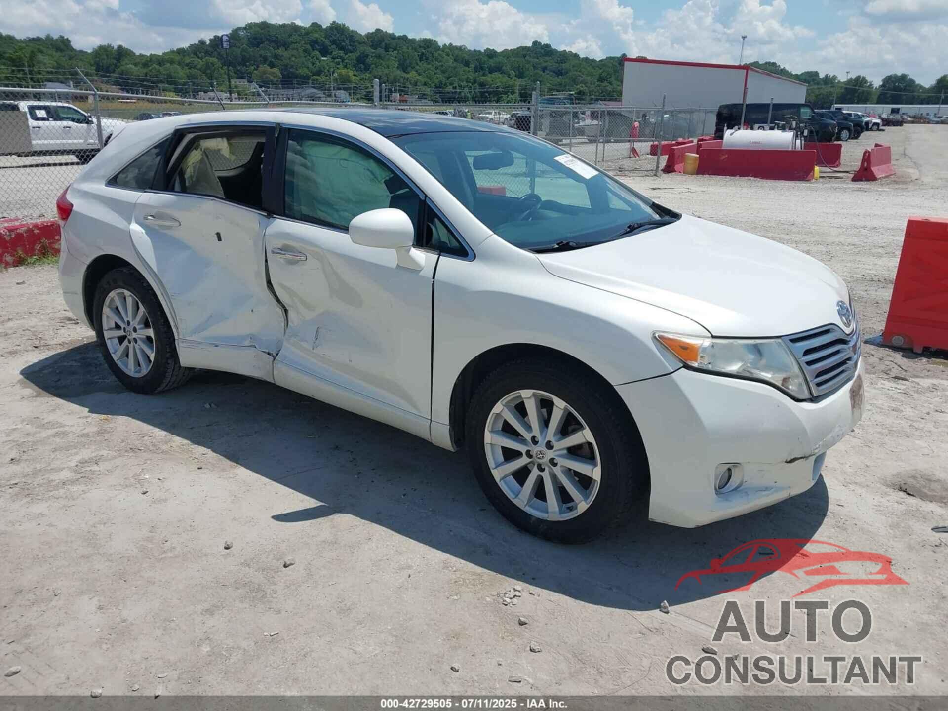 TOYOTA VENZA 2009 - 4T3ZE11A49U011257