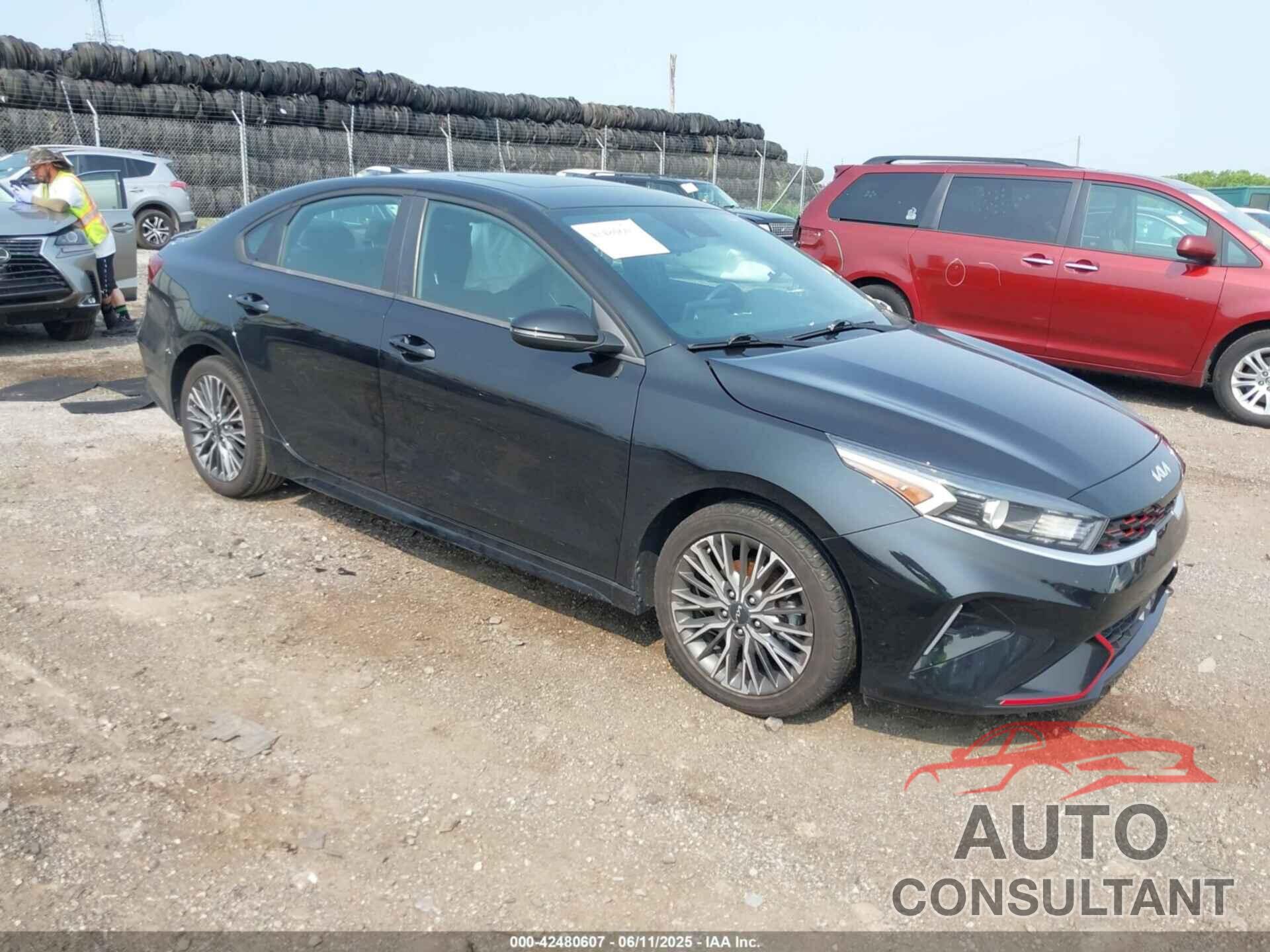 KIA FORTE 2022 - 3KPF54AD9NE429107