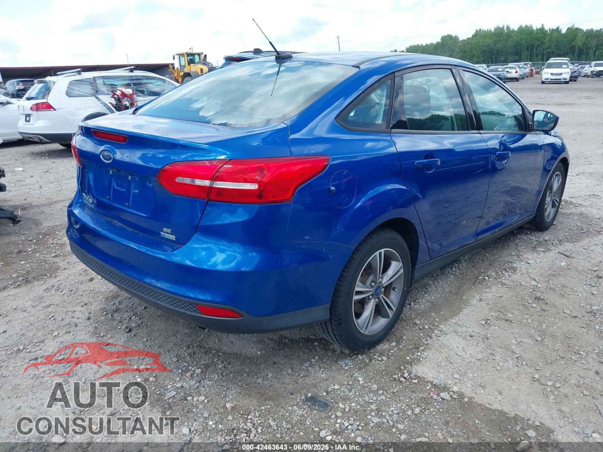 FORD FOCUS 2018 - 1FADP3FE8JL238024