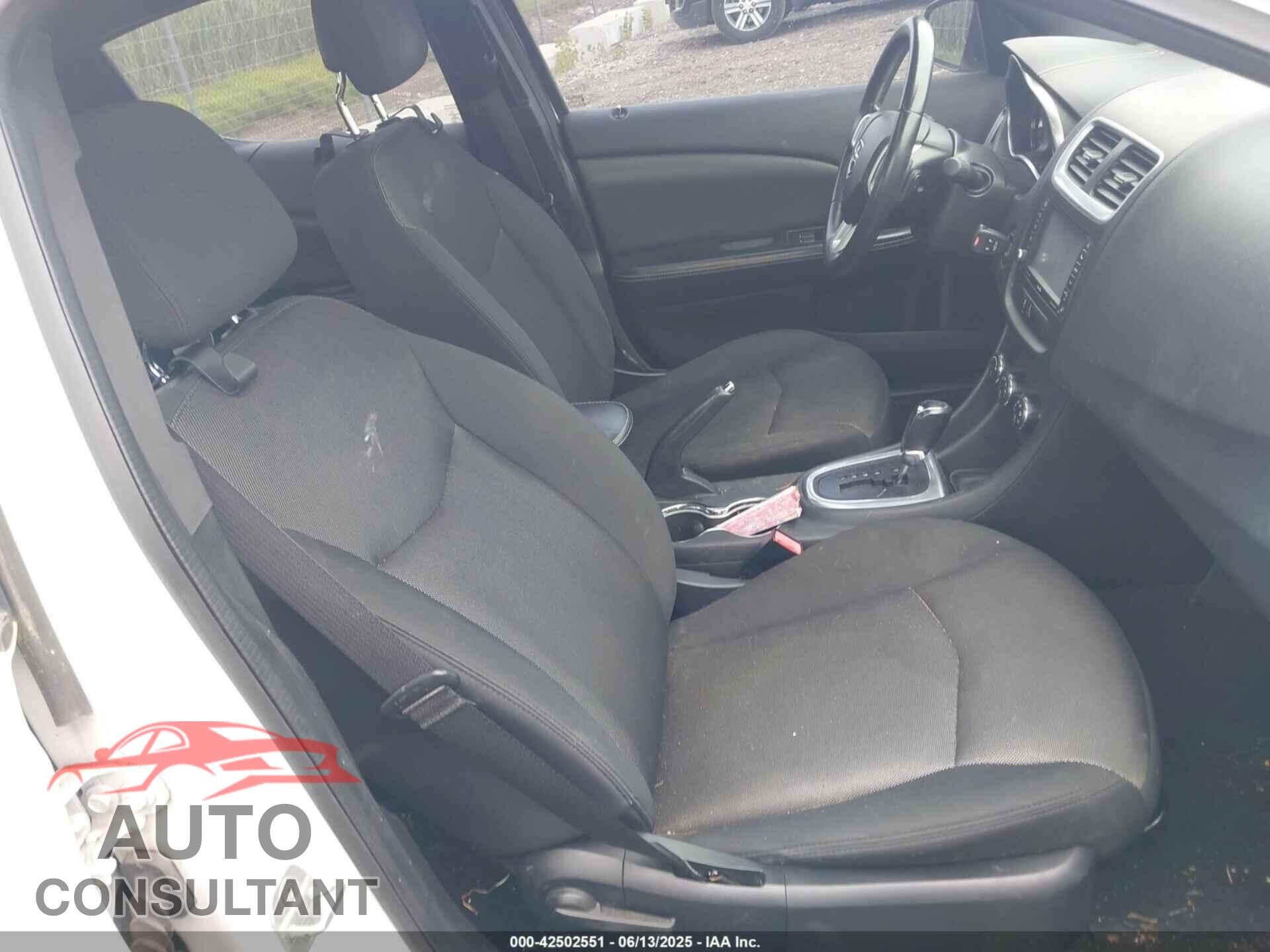 DODGE AVENGER 2013 - 1C3CDZCB2DN581680