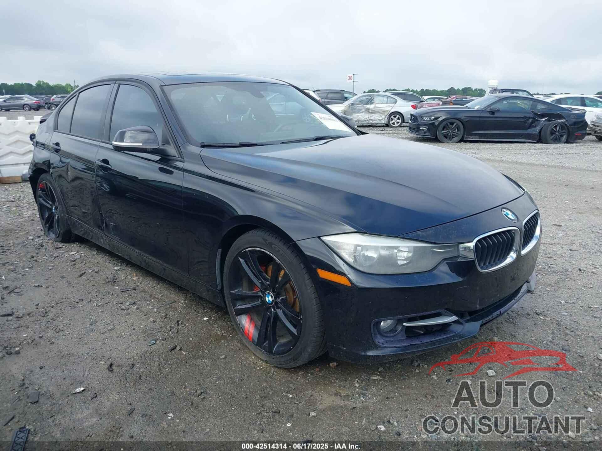 BMW 328I 2013 - WBA3A5G54DNP22604
