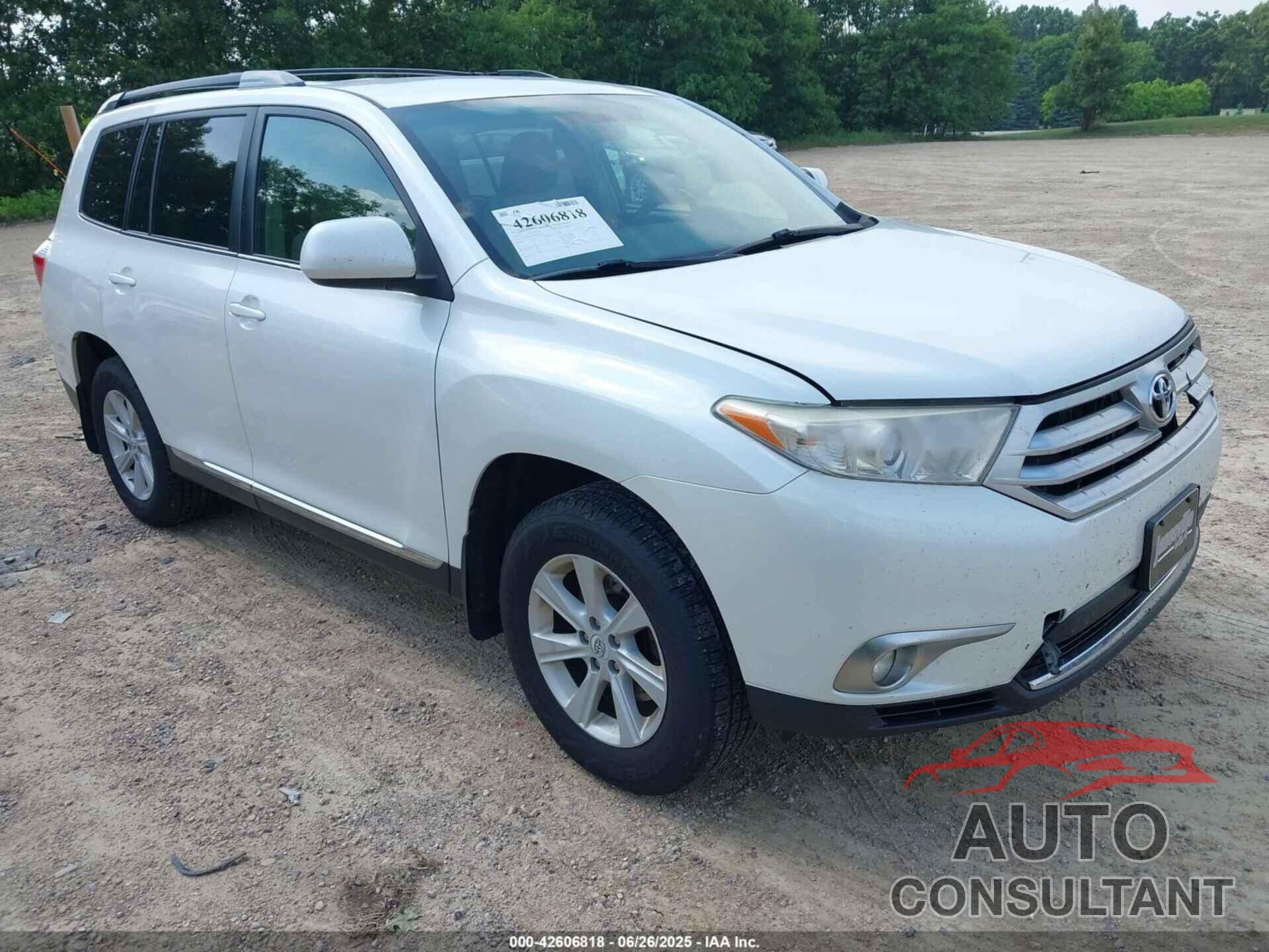 TOYOTA HIGHLANDER 2012 - 5TDBK3EH1CS134519