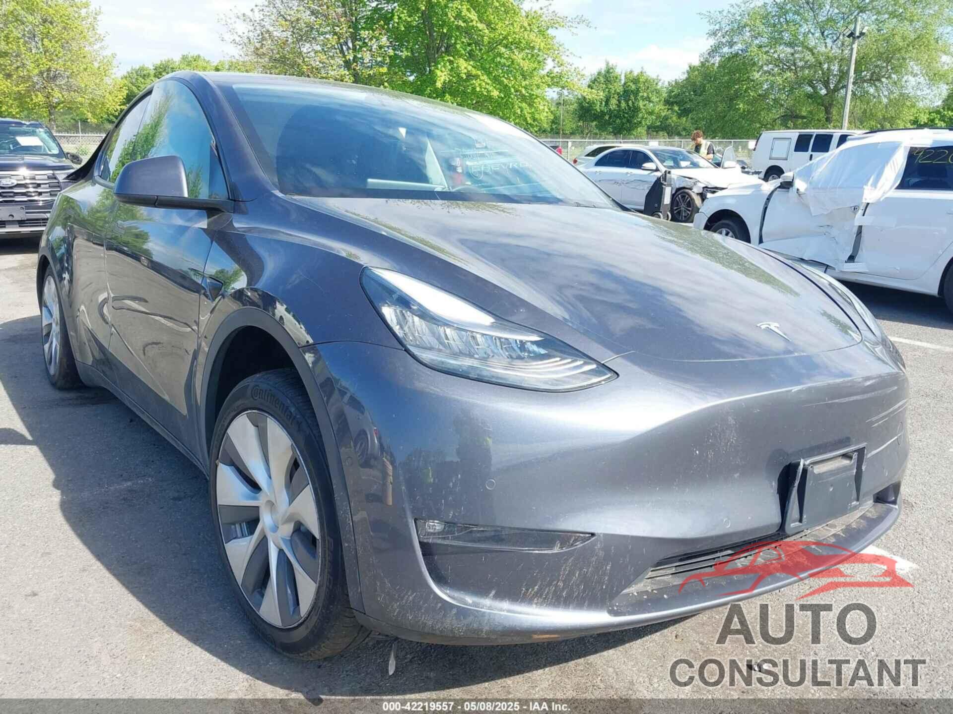 TESLA MODEL Y 2021 - 5YJYGDEE7MF278685