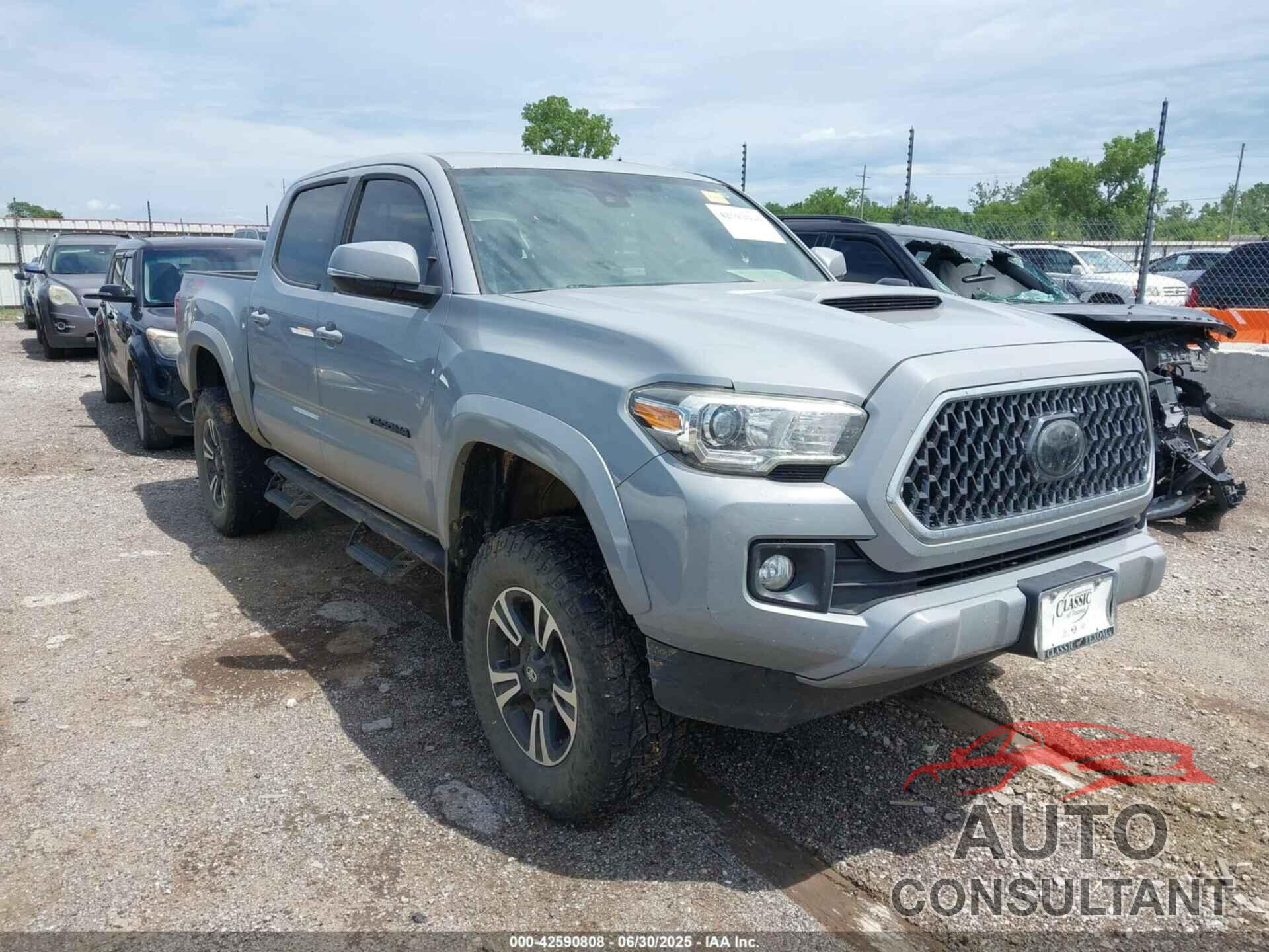 TOYOTA TACOMA 2018 - 5TFCZ5AN3JX146993