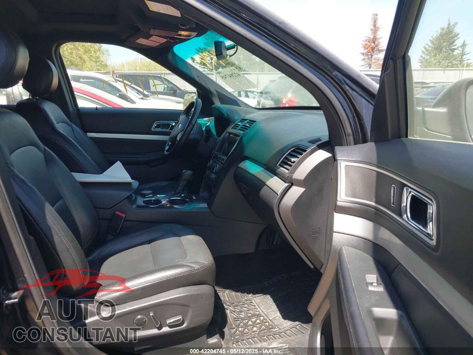 FORD EXPLORER 2017 - 1FM5K8D80HGA98038