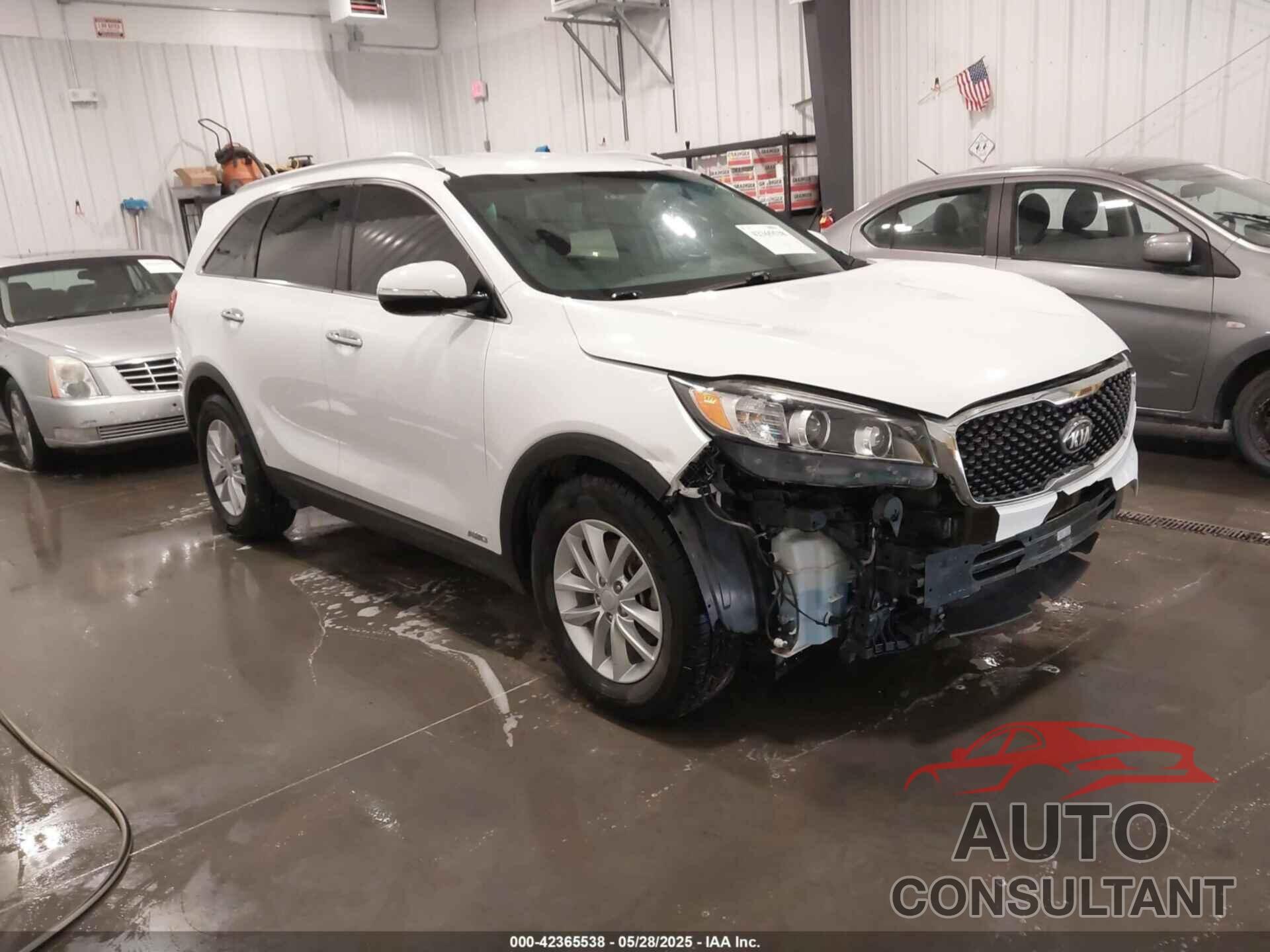 KIA SORENTO 2018 - 5XYPGDA30JG427023