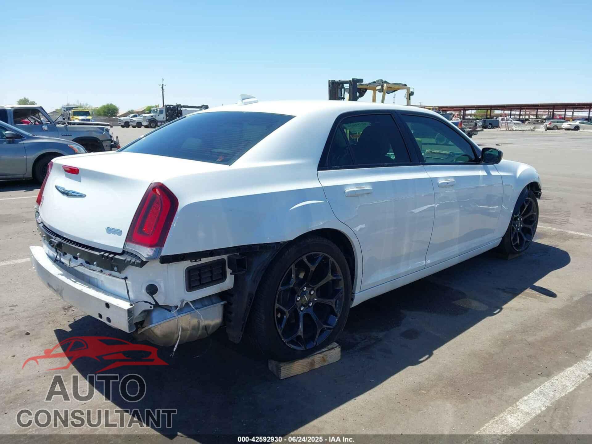 CHRYSLER 300 2020 - 2C3CCAAG2LH120327