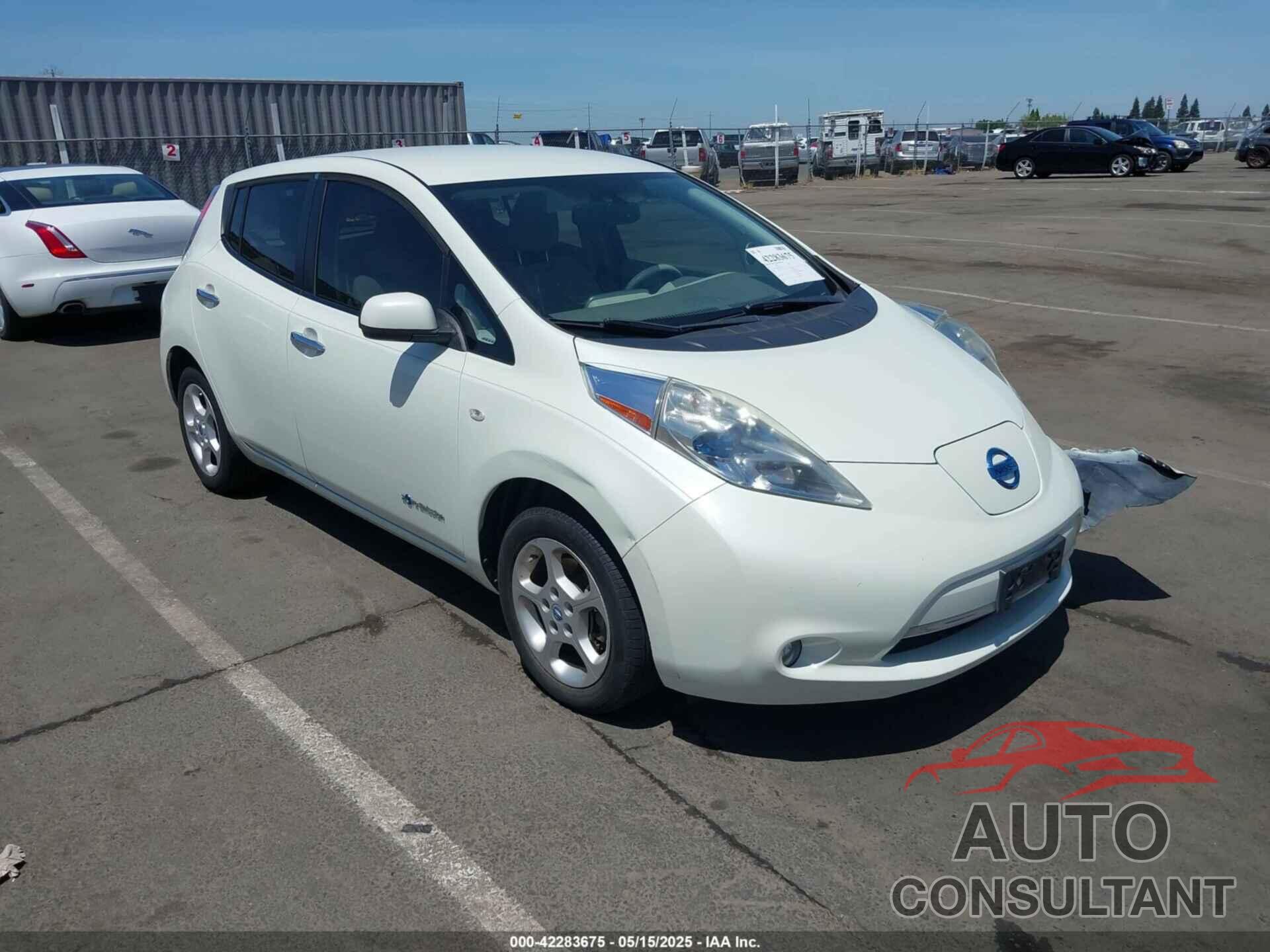 NISSAN LEAF 2011 - JN1AZ0CP8BT009472
