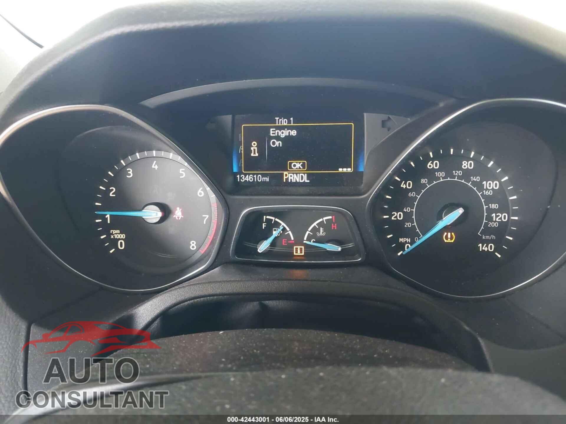 FORD FOCUS 2017 - 1FADP3E20HL327328