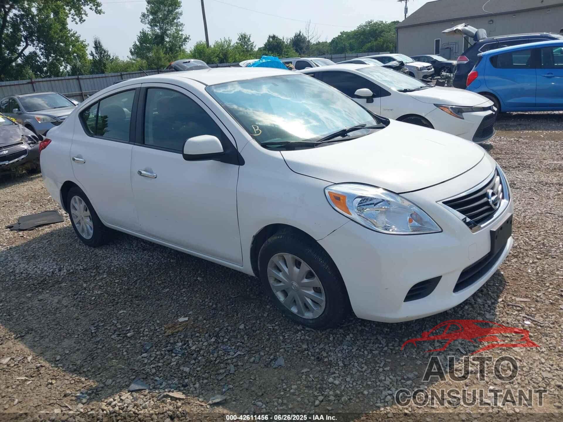 NISSAN VERSA 2012 - 3N1CN7AP7CL867697