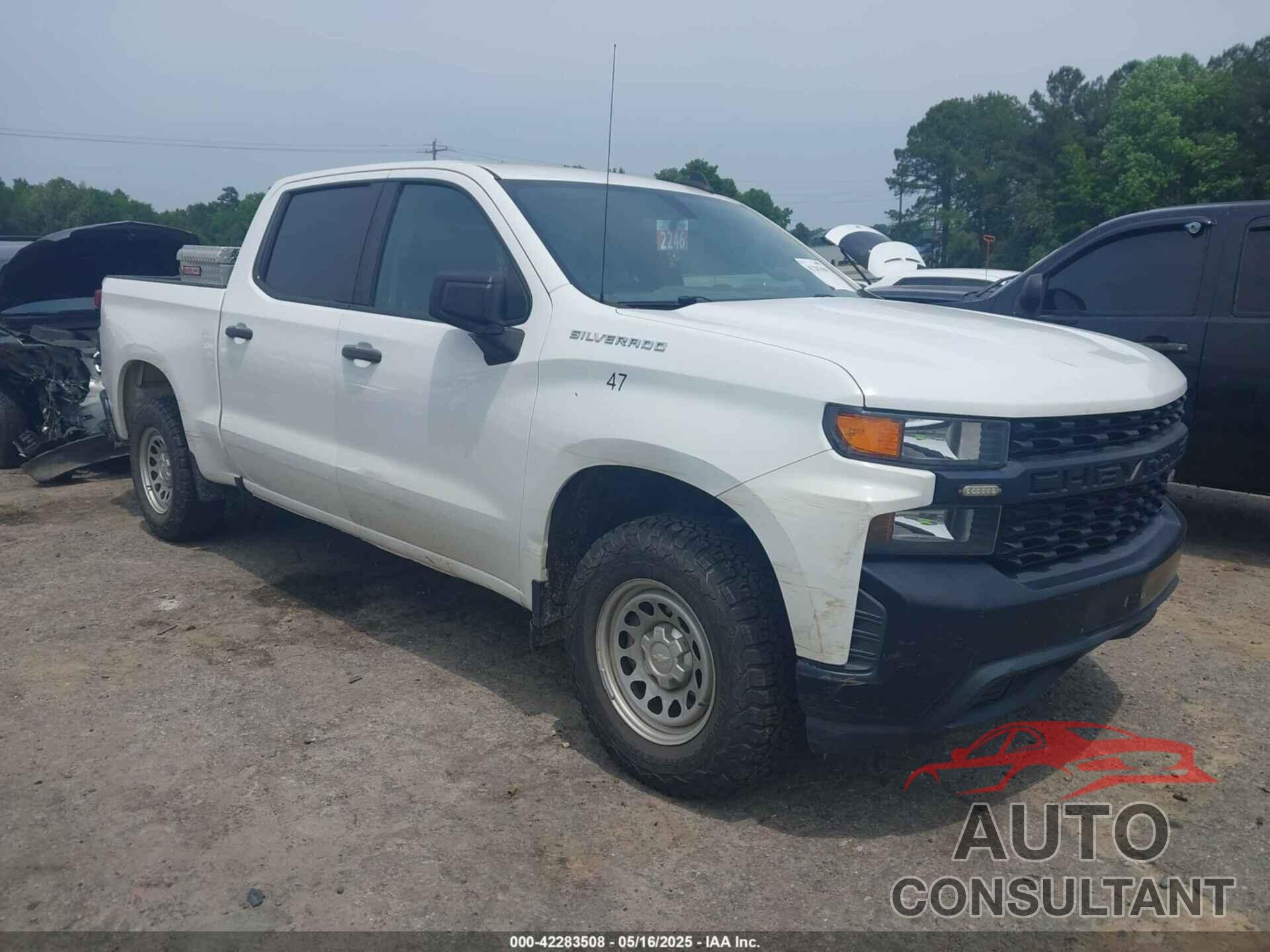 CHEVROLET SILVERADO 1500 2019 - 1GCPWAEH4KZ335813