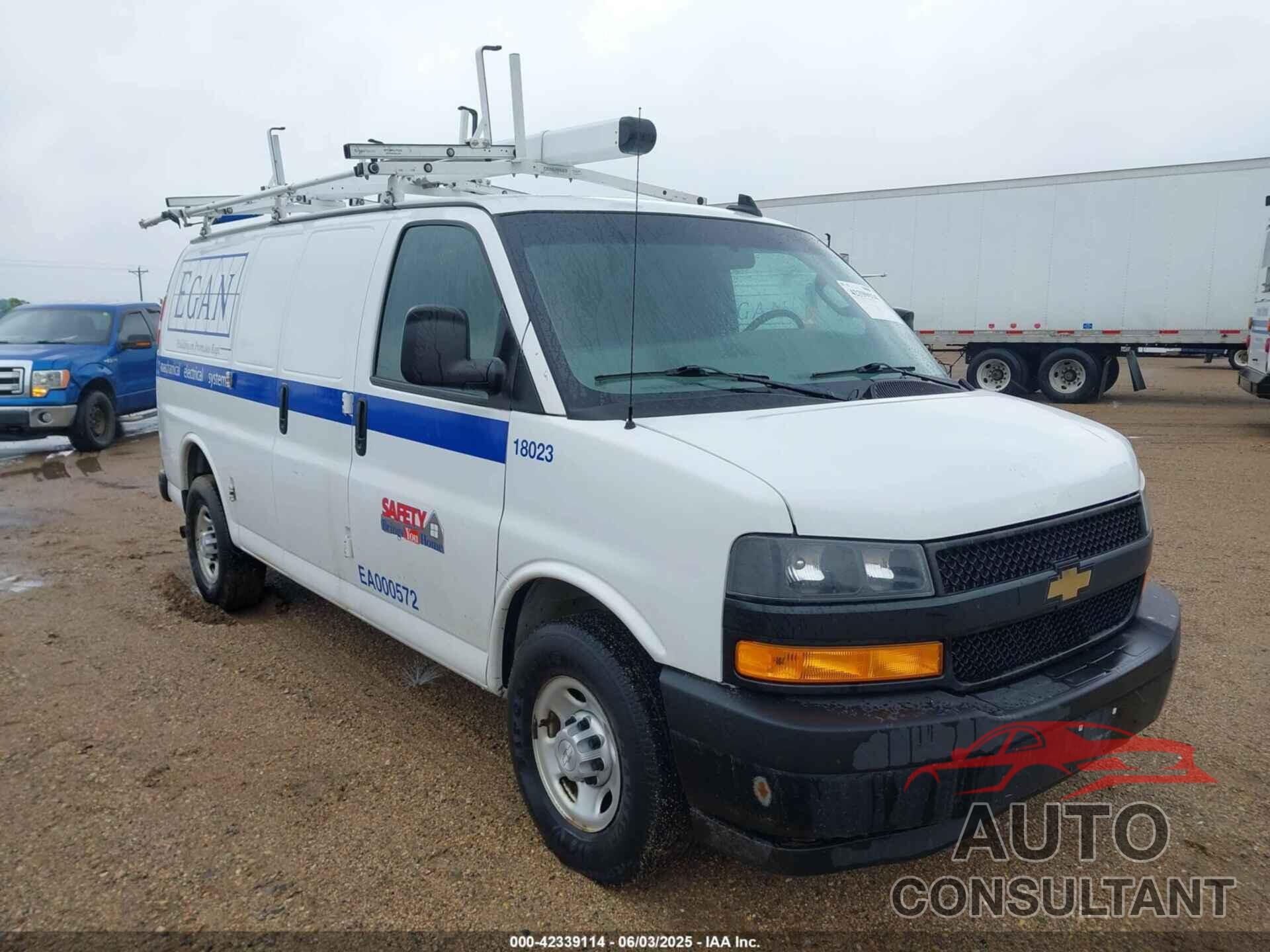 CHEVROLET EXPRESS 3500 2018 - 1GCZGGFG1J1331021