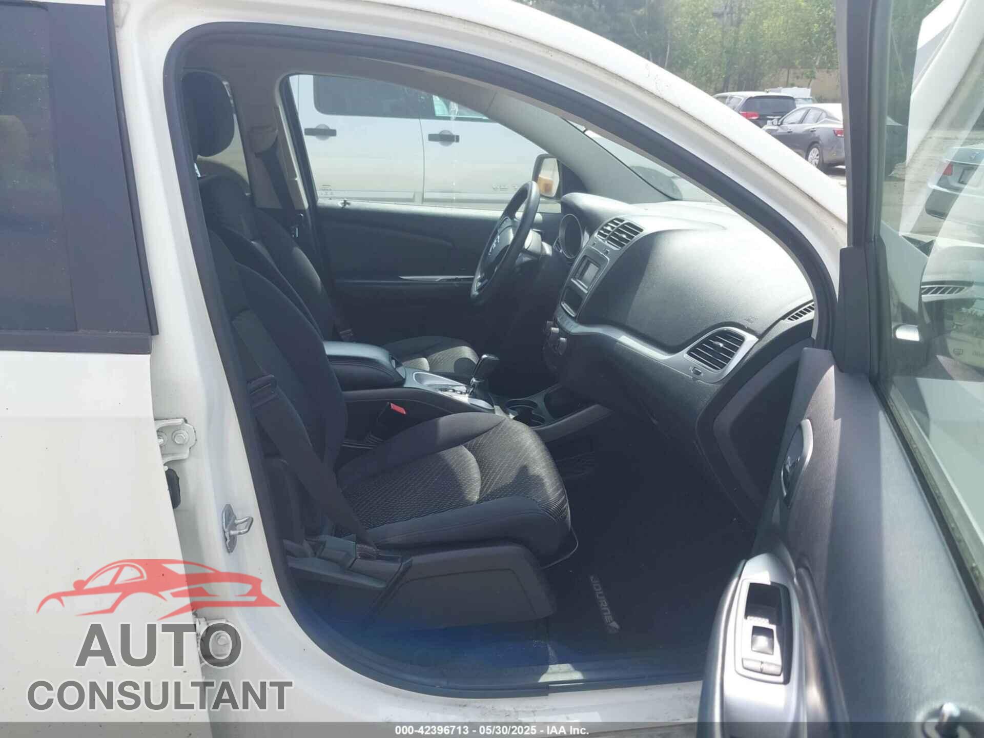 DODGE JOURNEY 2013 - 3C4PDCBB8DT548338