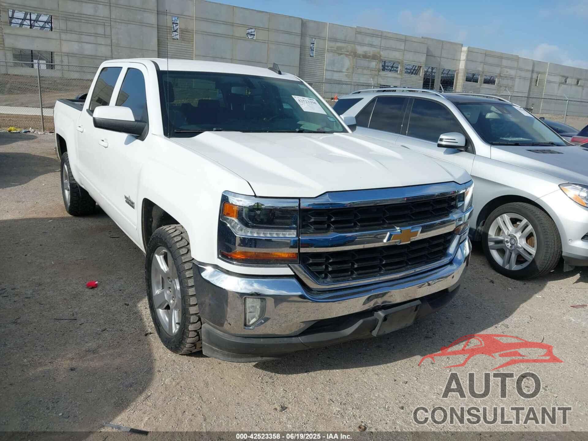 CHEVROLET SILVERADO 1500 2018 - 3GCPCREC3JG314297