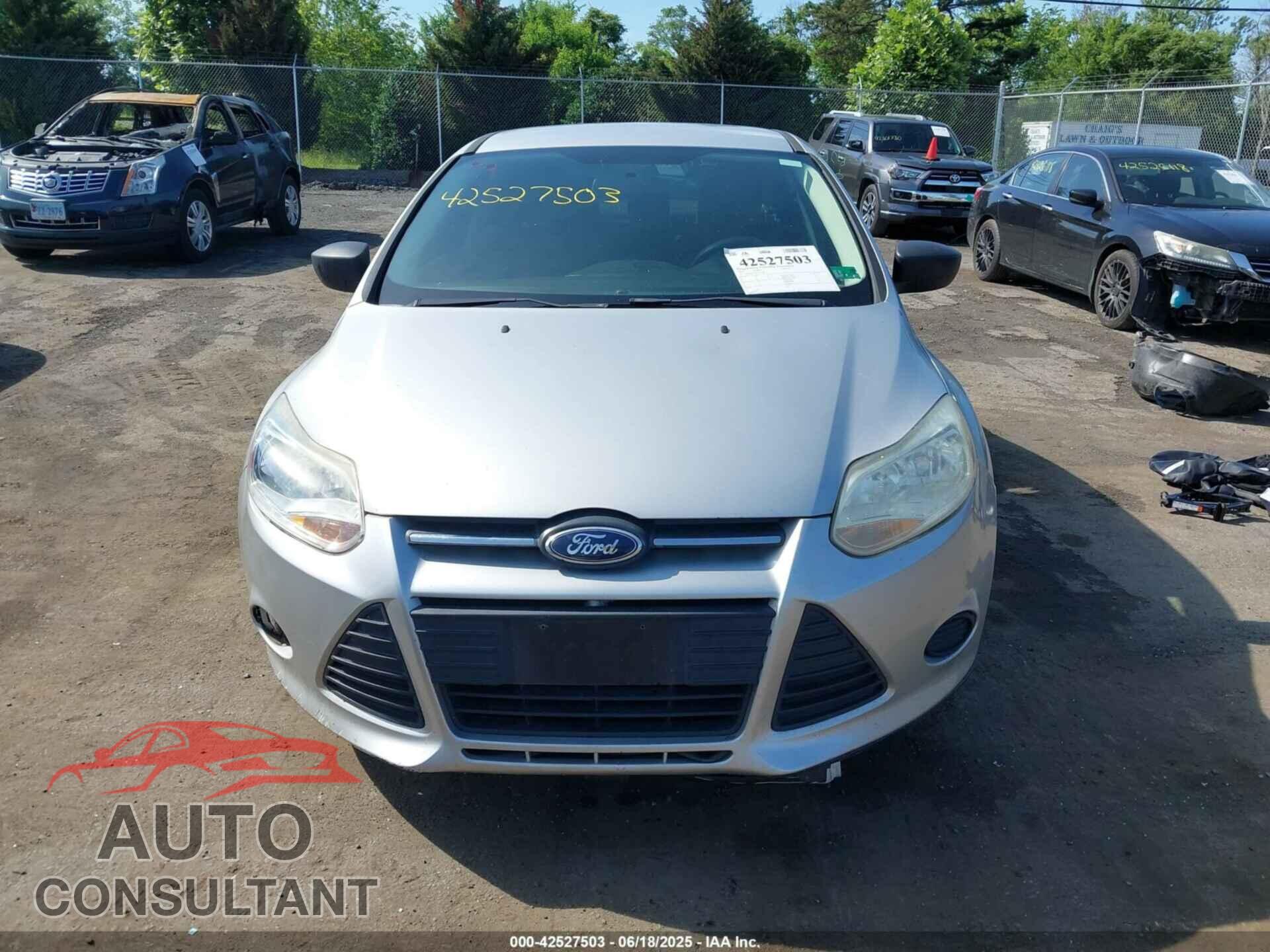 FORD FOCUS 2013 - 1FADP3E24DL161986