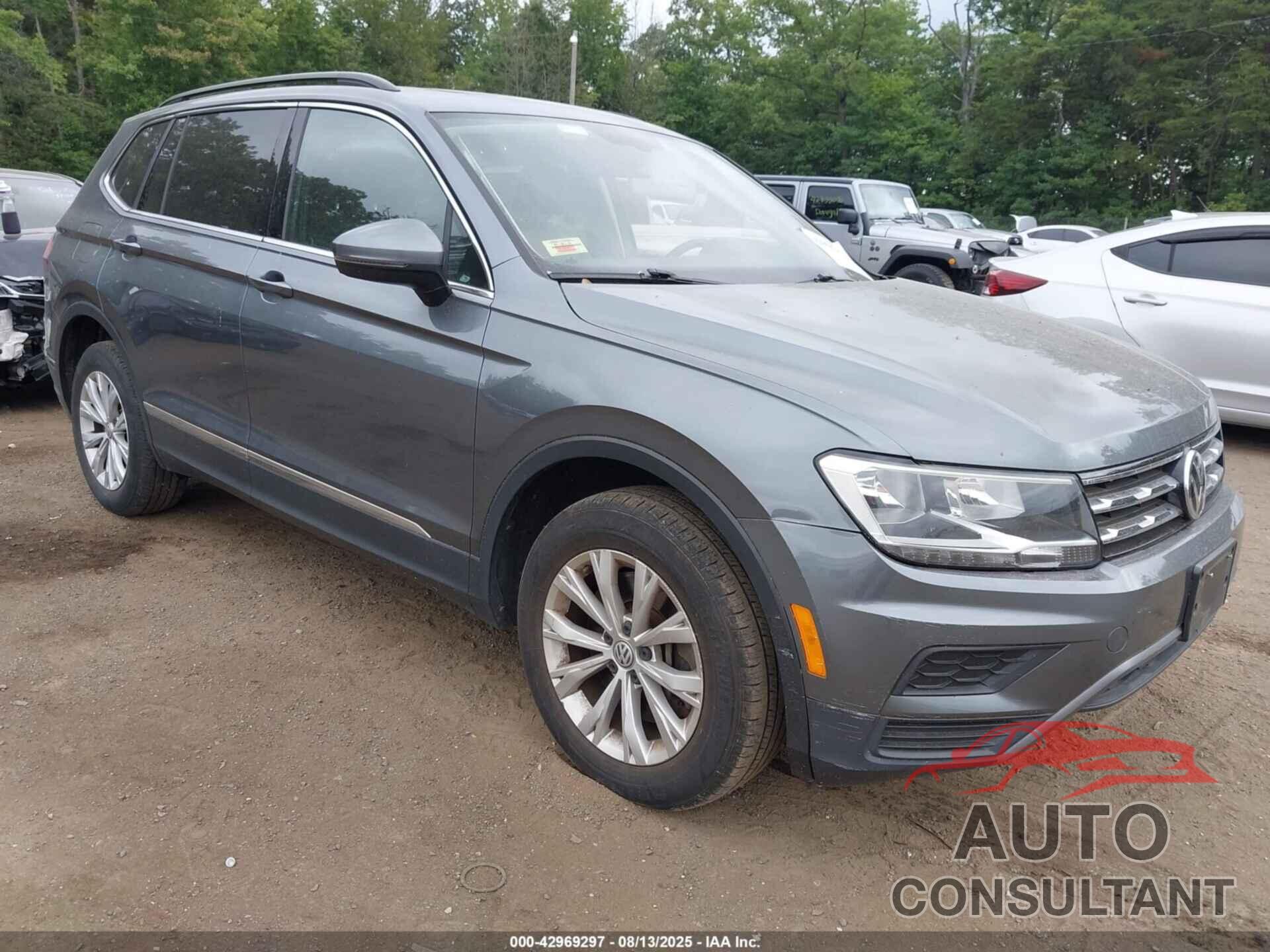 VOLKSWAGEN TIGUAN 2018 - 3VV2B7AX8JM160425