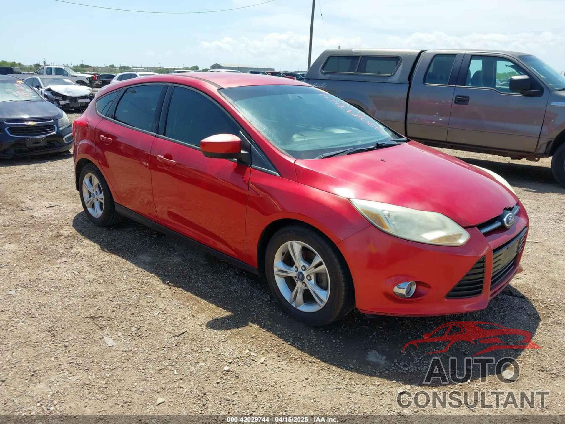 FORD FOCUS 2012 - 1FAHP3K26CL342768