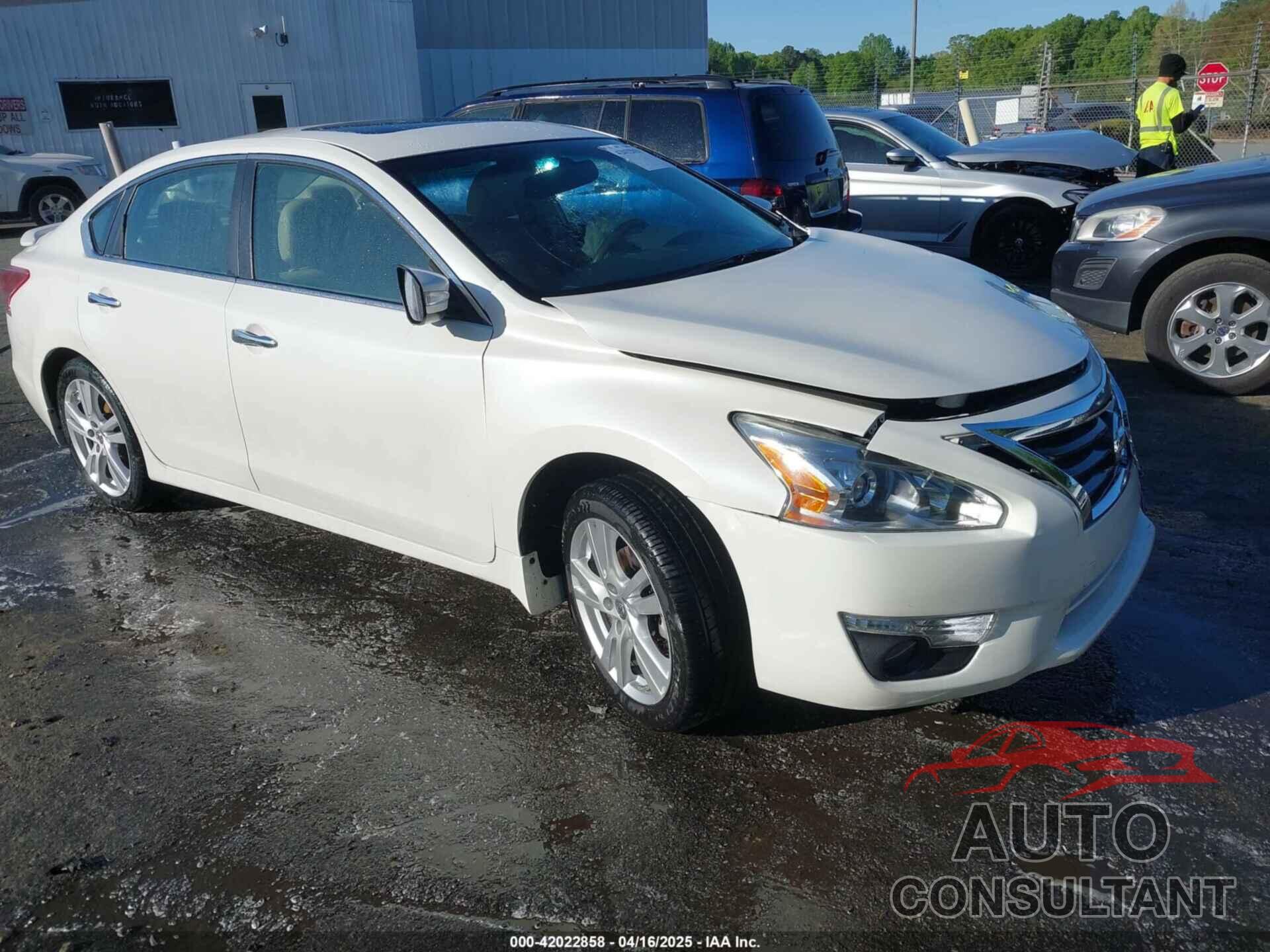 NISSAN ALTIMA 2013 - 1N4BL3AP8DC212068