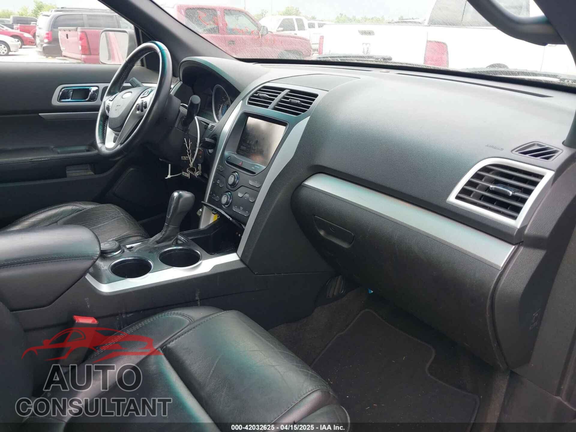 FORD EXPLORER 2013 - 1FM5K8D88DGA92501