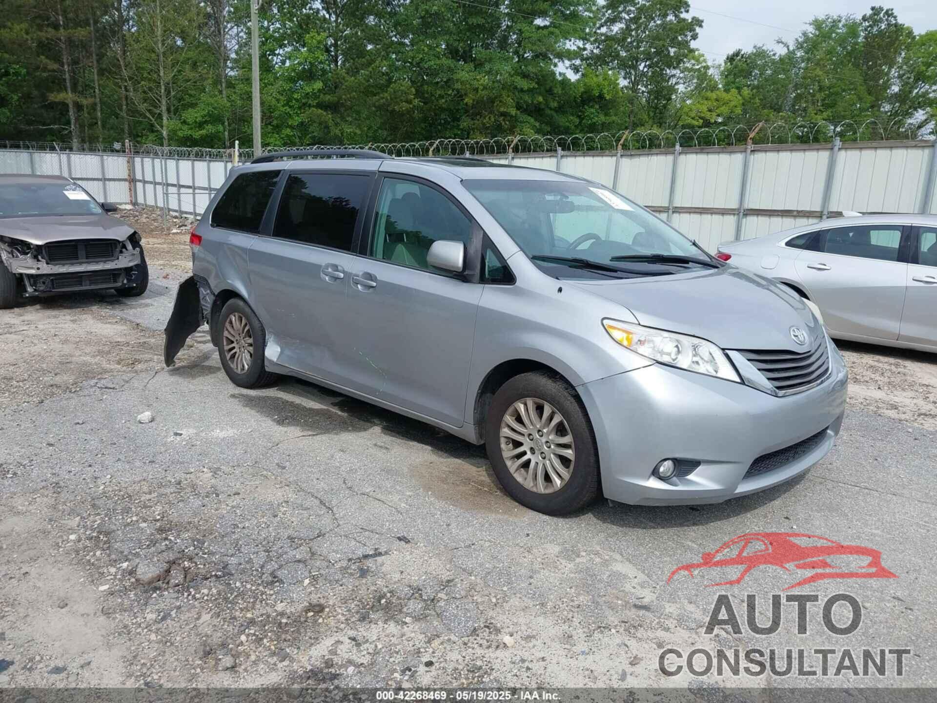 TOYOTA SIENNA 2012 - 5TDYK3DCXCS260040