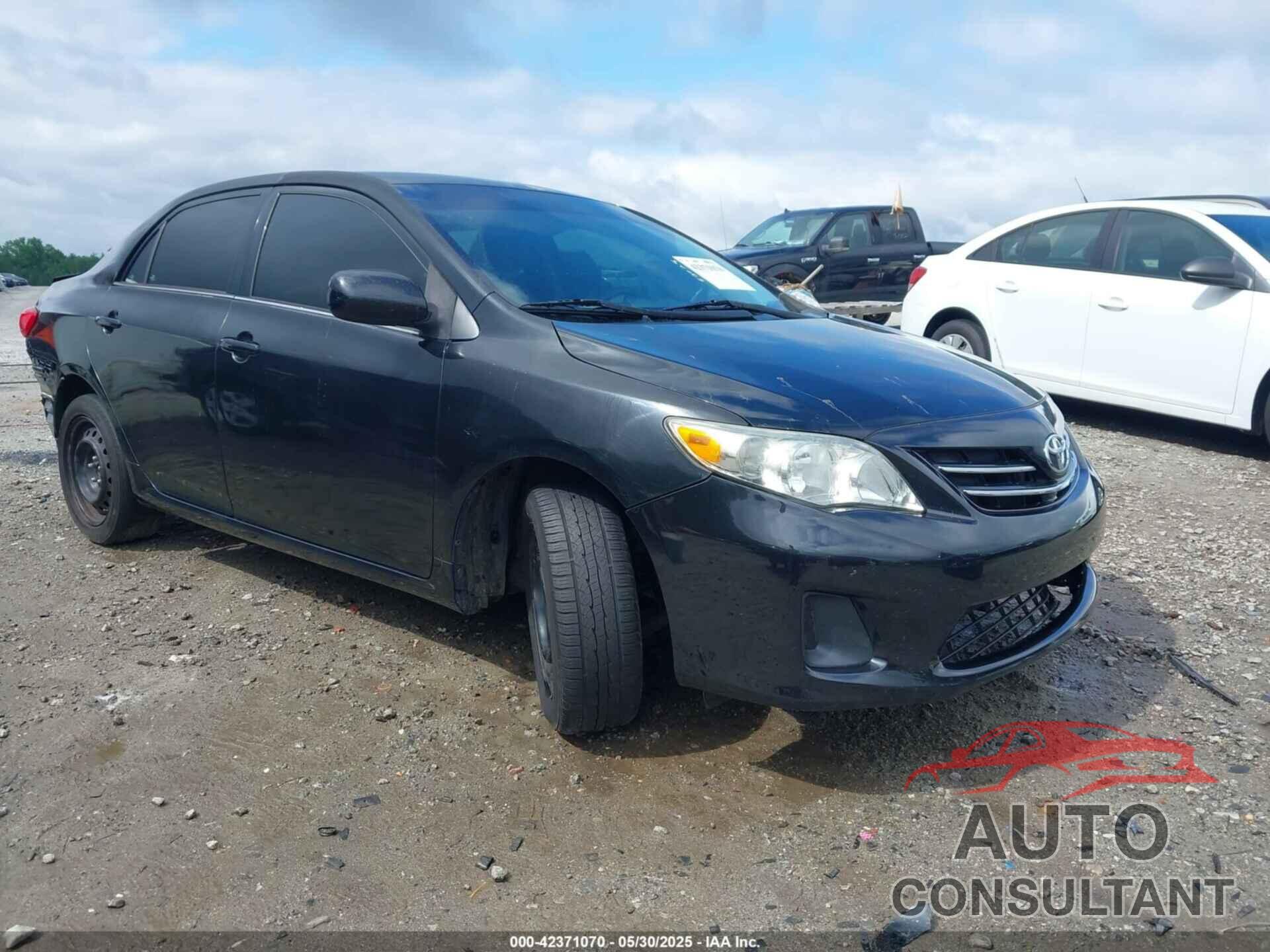 TOYOTA COROLLA 2013 - 2T1BU4EE2DC010453