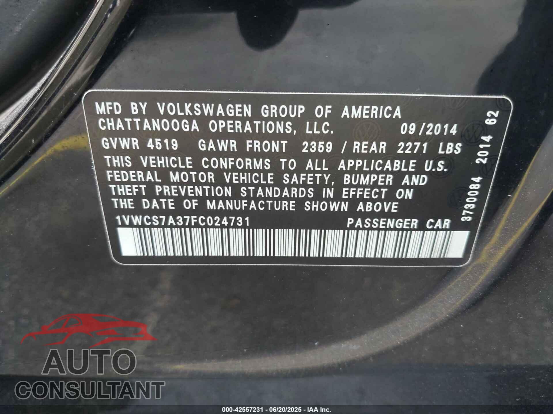VOLKSWAGEN PASSAT 2015 - 1VWCS7A37FC024731