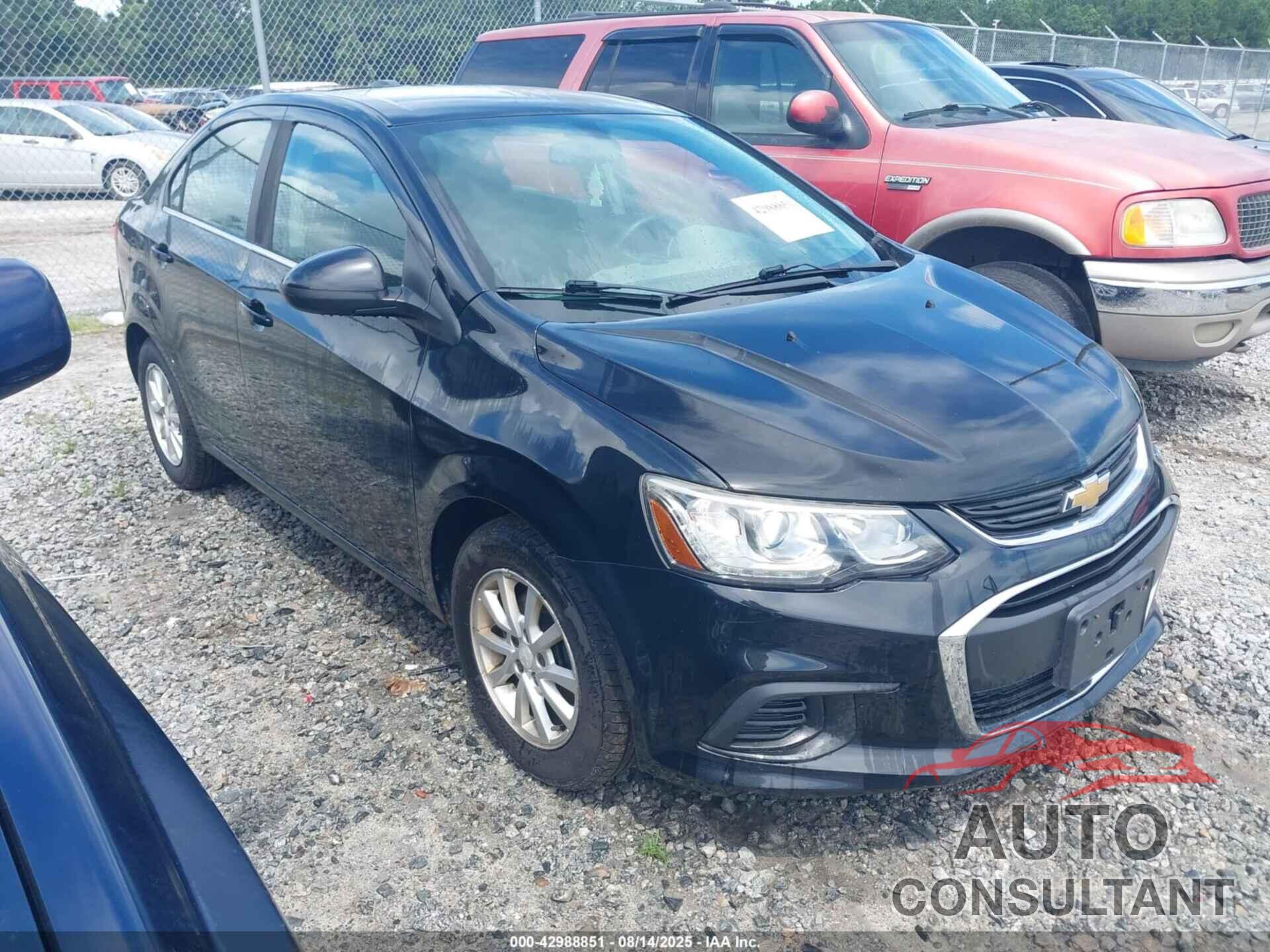 CHEVROLET SONIC 2017 - 1G1JD5SHXH4130857
