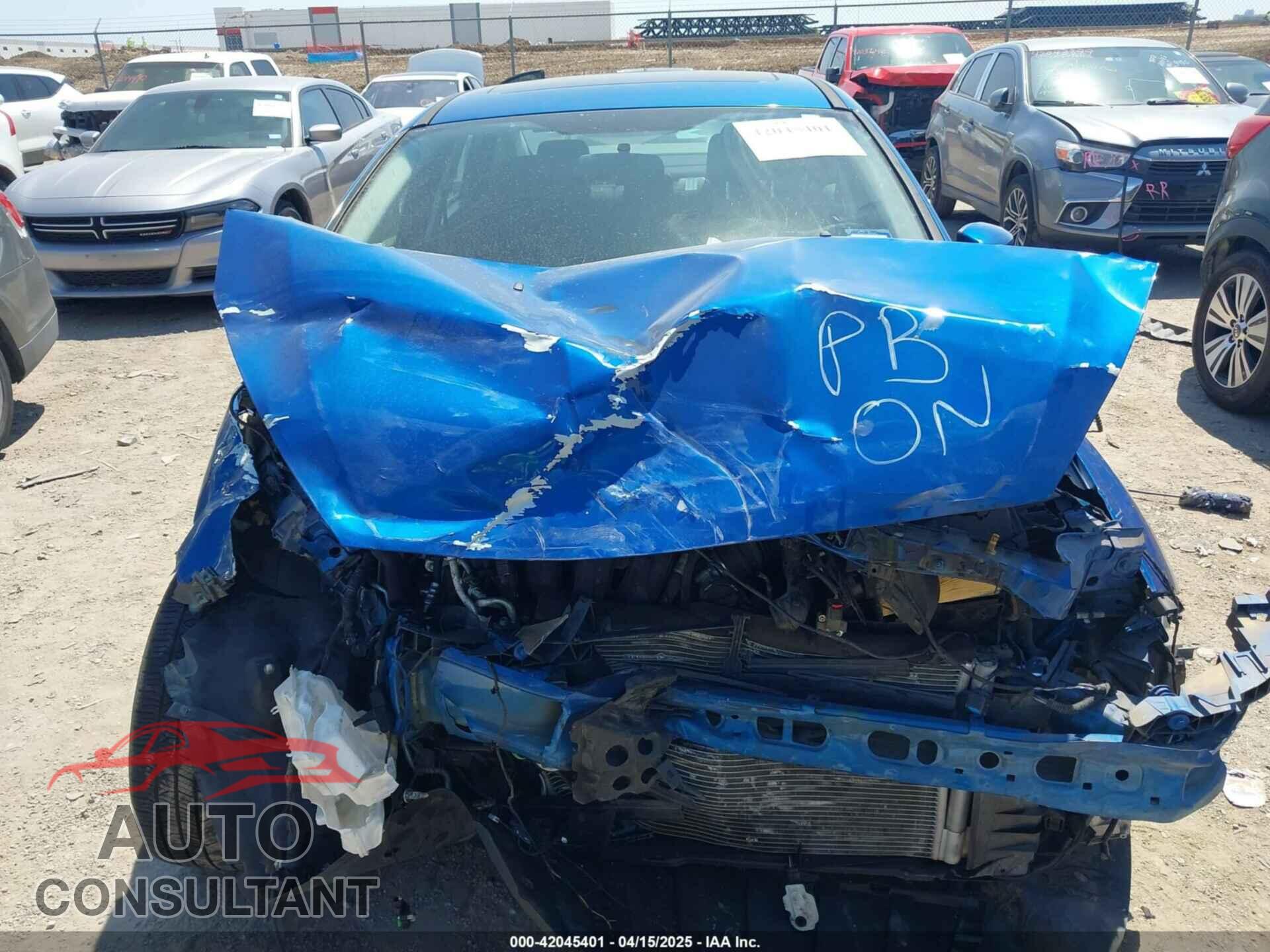 FORD FOCUS 2018 - 1FADP3H29JL203902