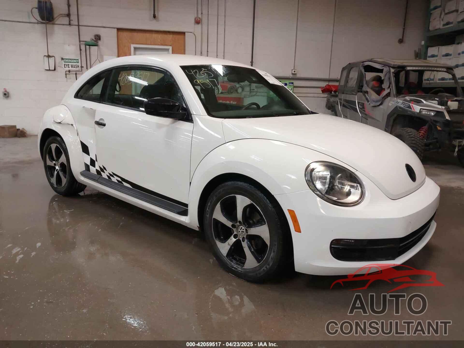 VOLKSWAGEN BEETLE 2012 - 3VWFP7AT2CM623917