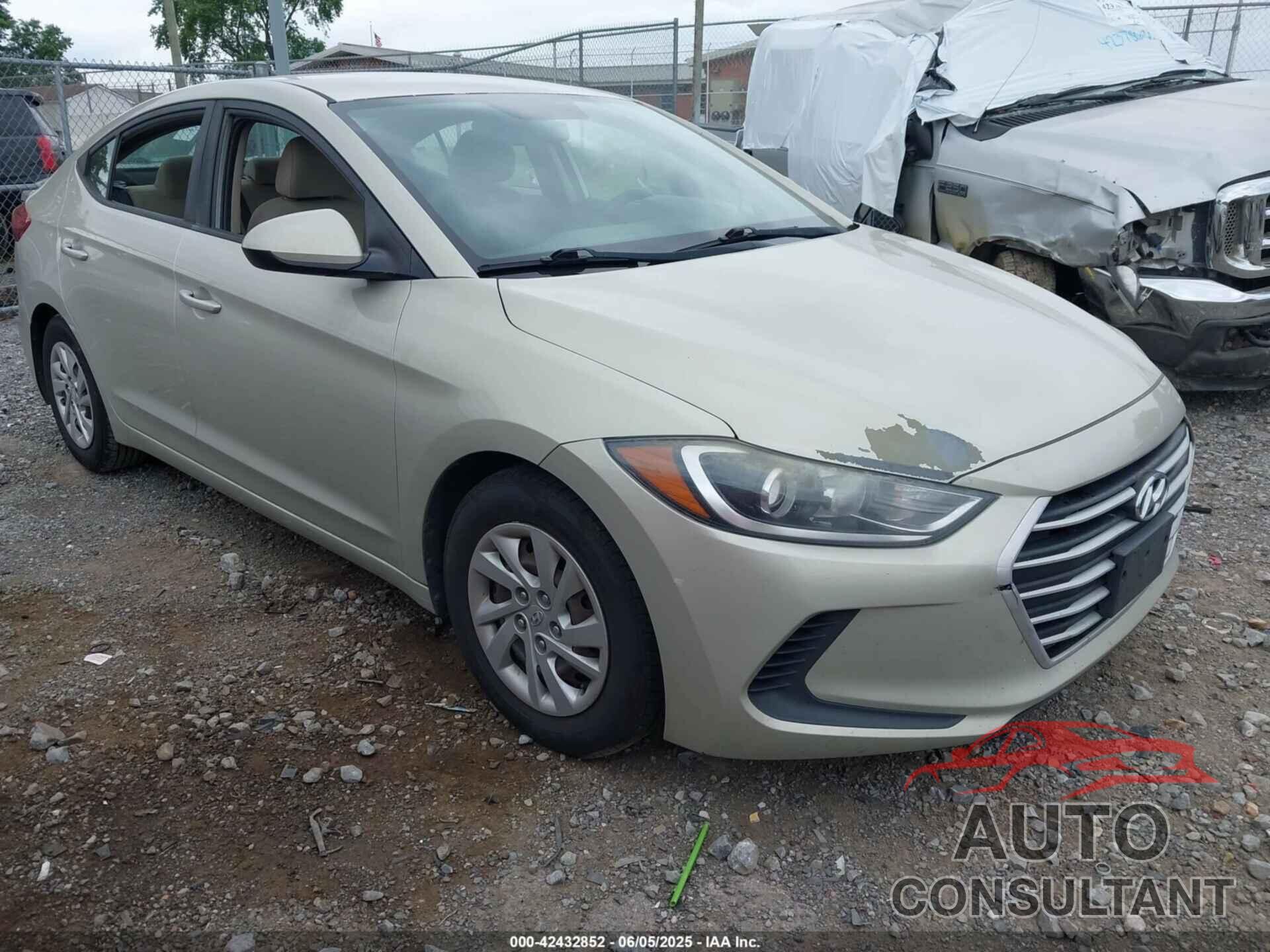 HYUNDAI ELANTRA 2017 - 5NPD74LF4HH189111