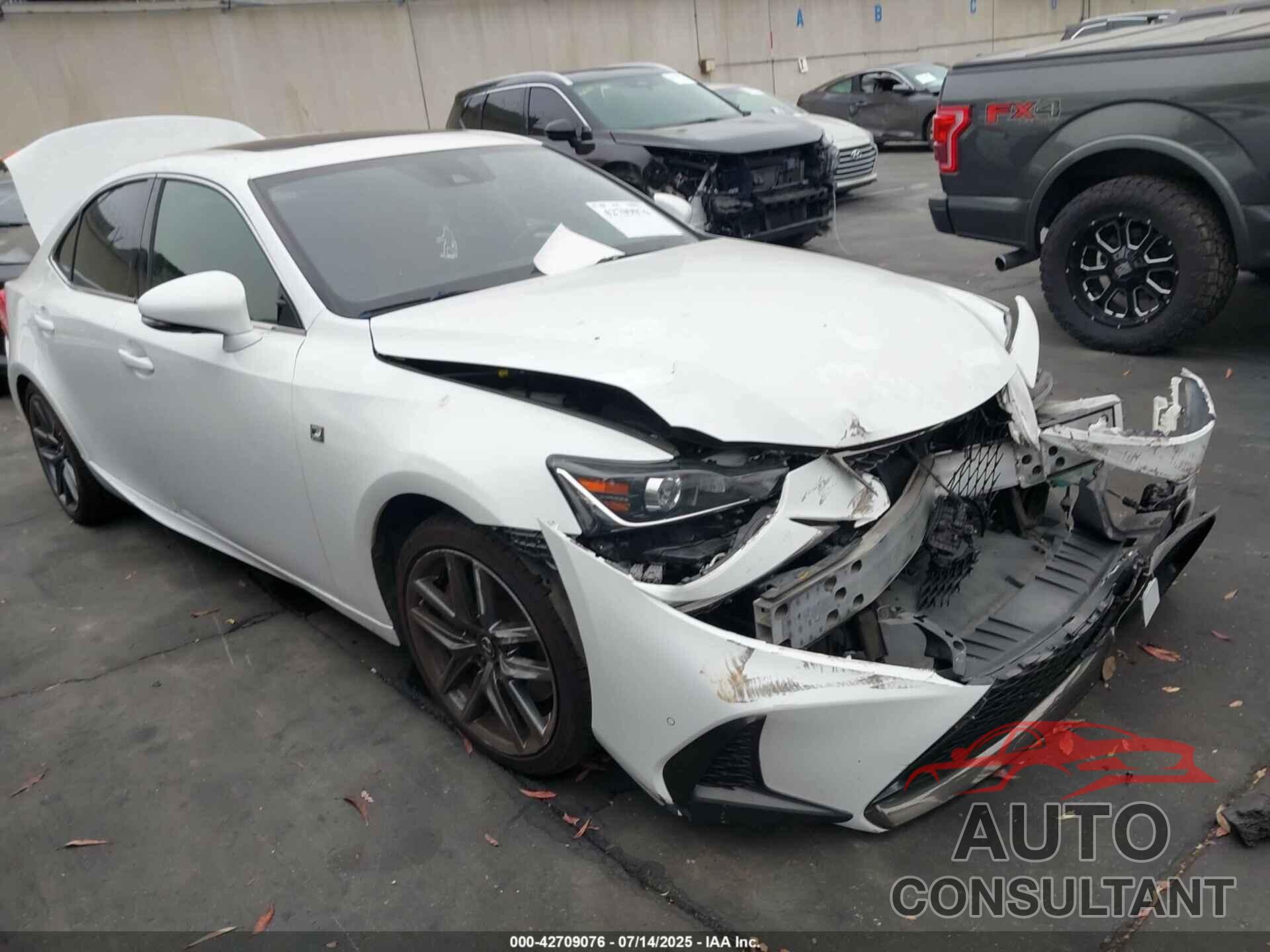 LEXUS IS 300 2019 - JTHBA1D28K5087710
