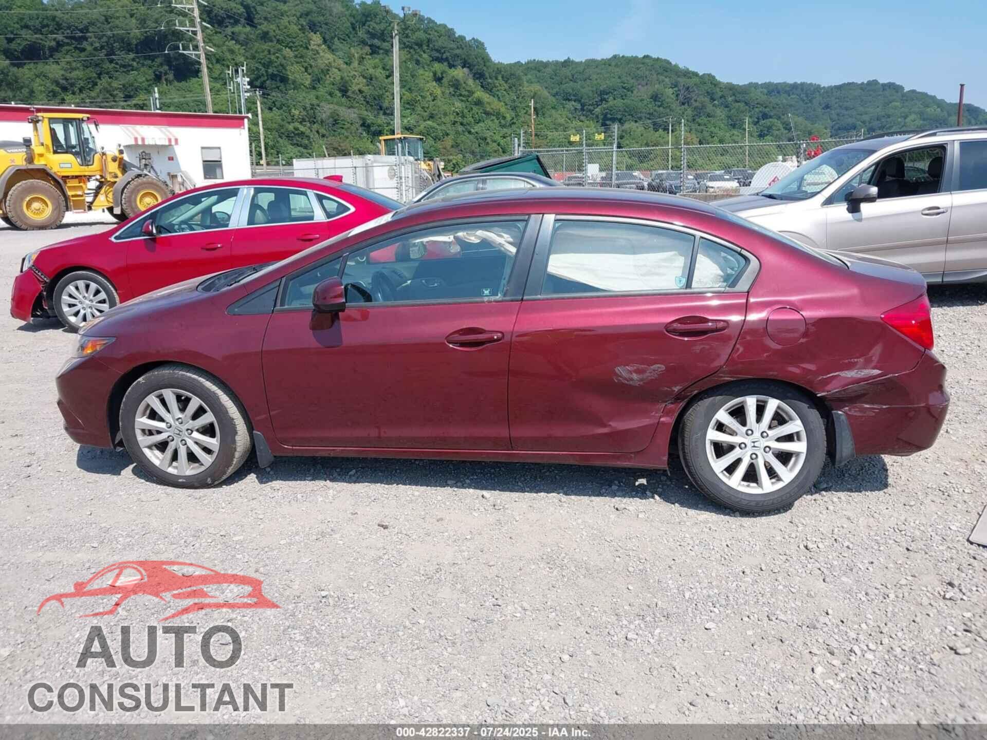 HONDA CIVIC 2012 - 2HGFB2F99CH592733