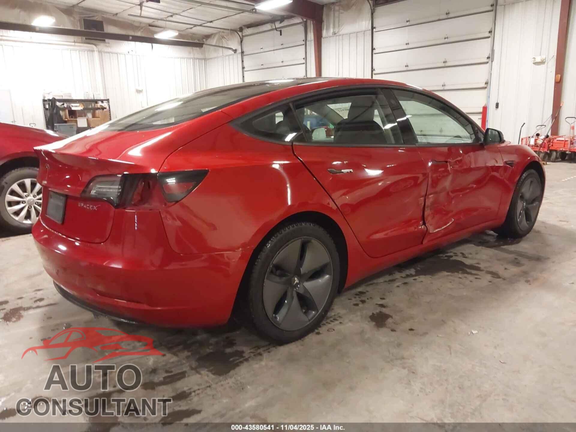 TESLA MODEL 3 2018 - 5YJ3E1EA8JF037757