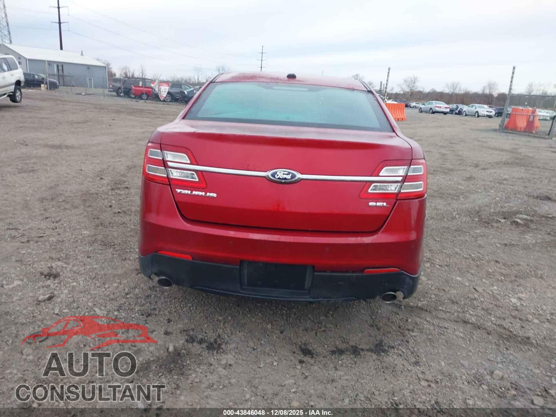 FORD TAURUS 2013 - 1FAHP2E88DG155357