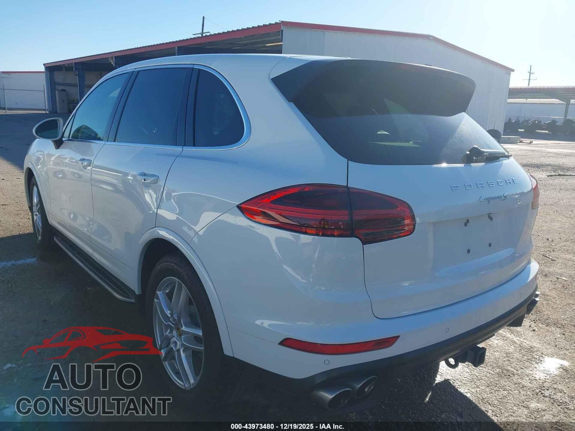 PORSCHE CAYENNE 2018 - WP1AB2A29JLA60397