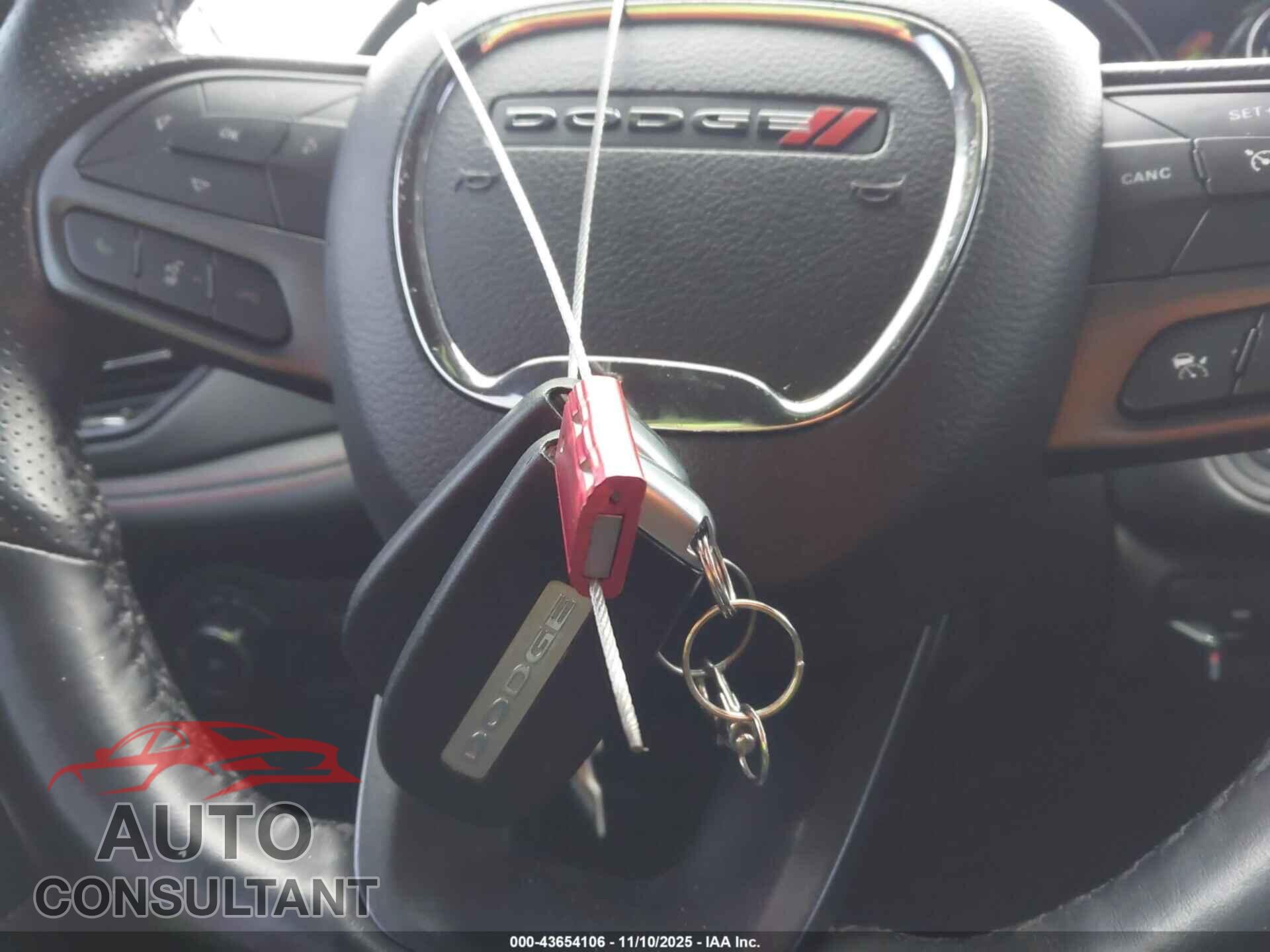 DODGE DURANGO 2023 - 1C4SDJCT2PC558997