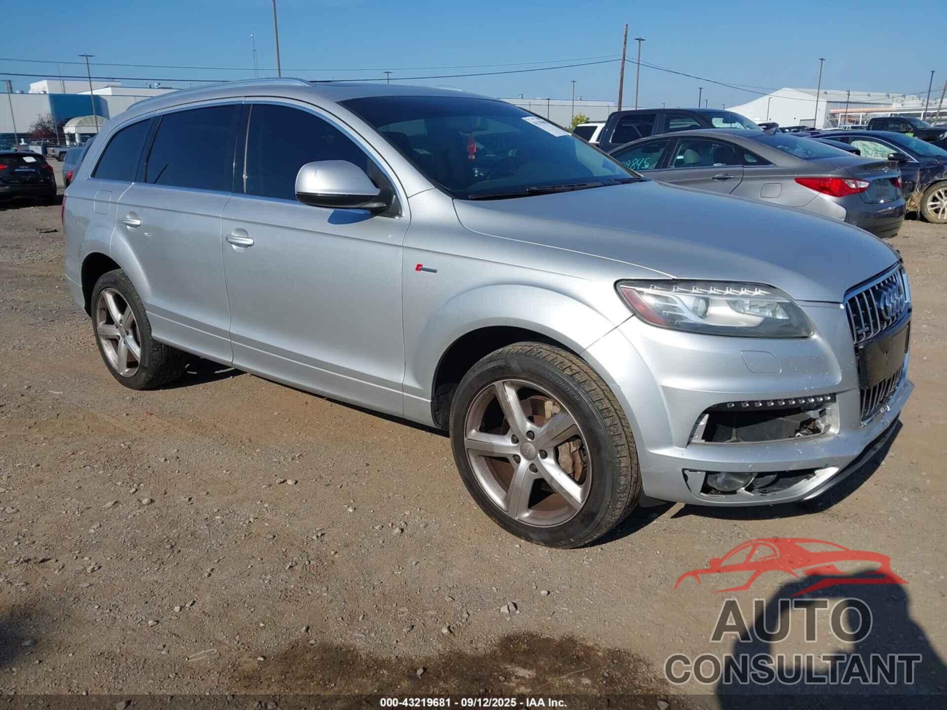 AUDI Q7 2013 - WA1DGAFE4DD001862