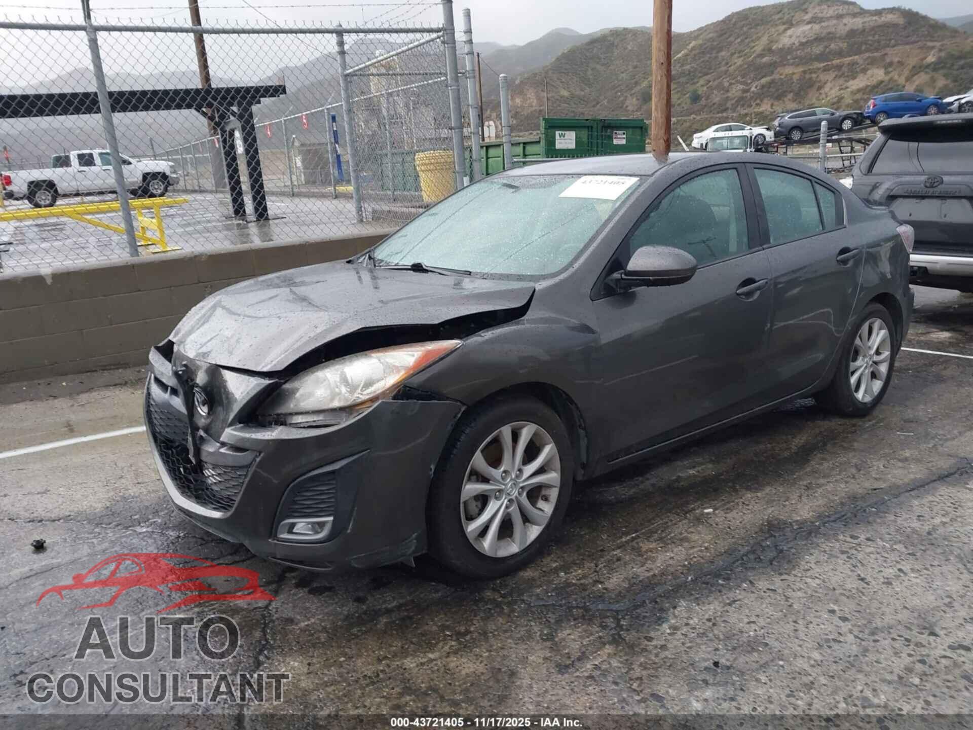 MAZDA MAZDA3 2011 - JM1BL1U67B1390743