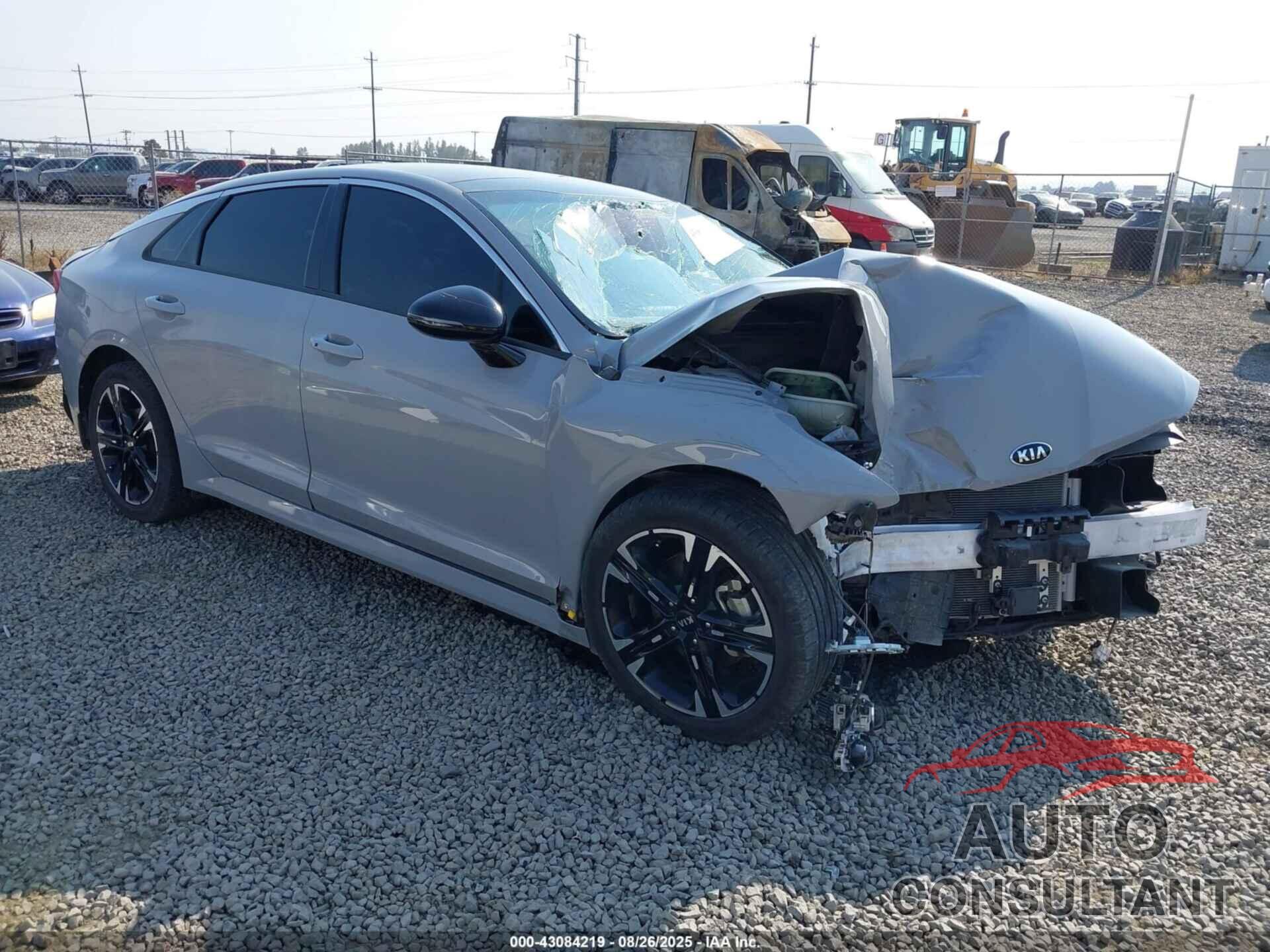 KIA K5 2021 - 5XXG64J23MG020235