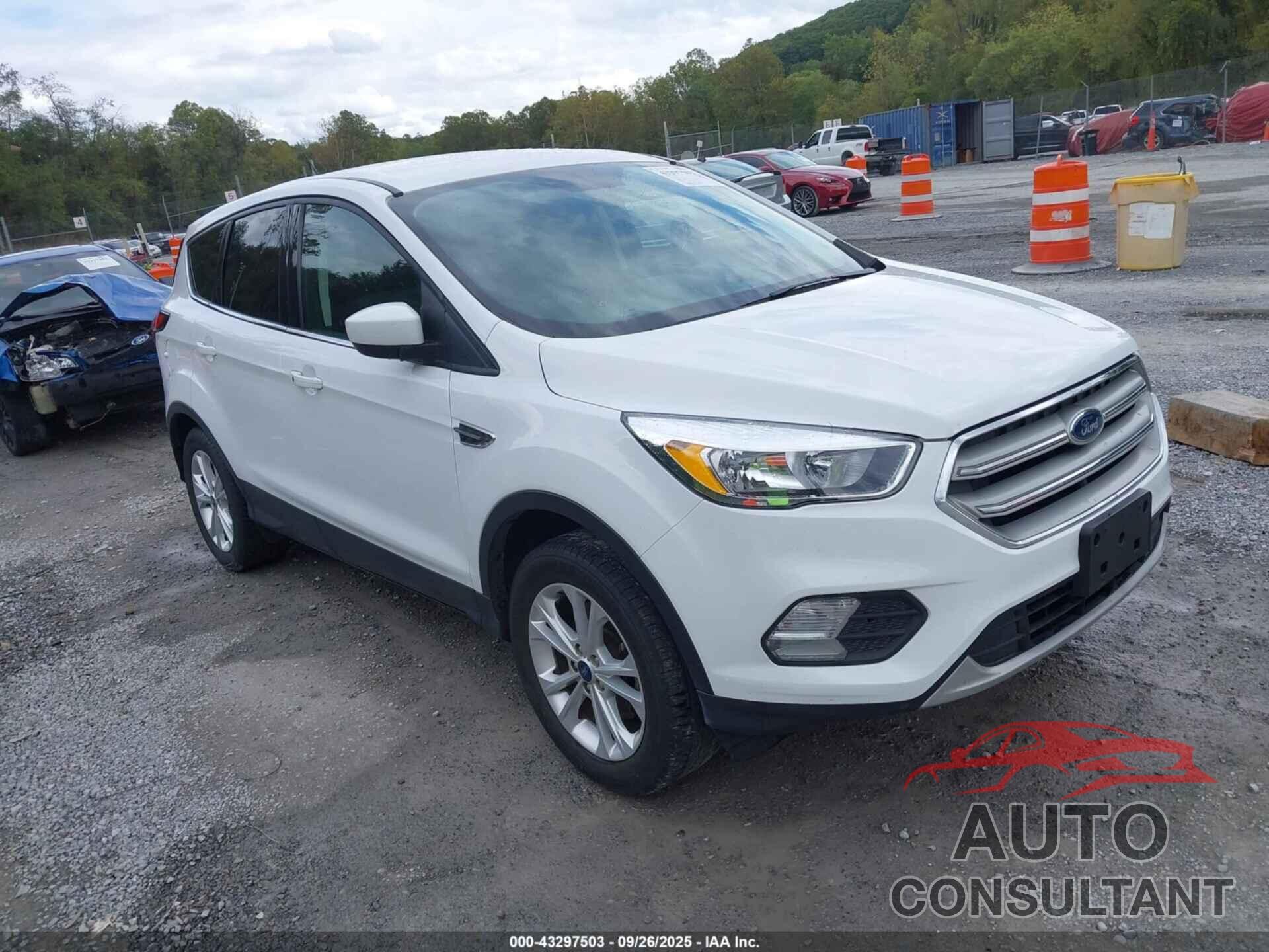 FORD ESCAPE 2019 - 1FMCU9GD7KUB21923