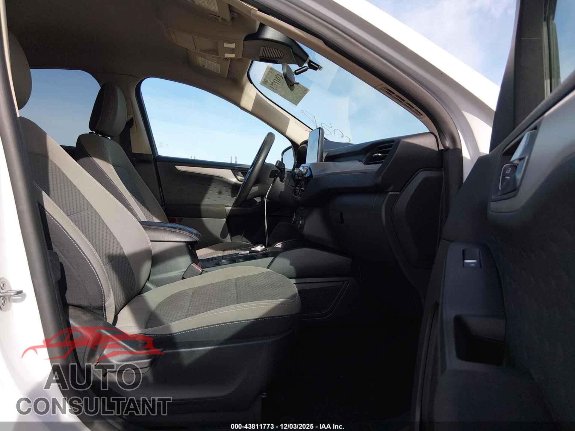 FORD ESCAPE 2020 - 1FMCU9G66LUA79361